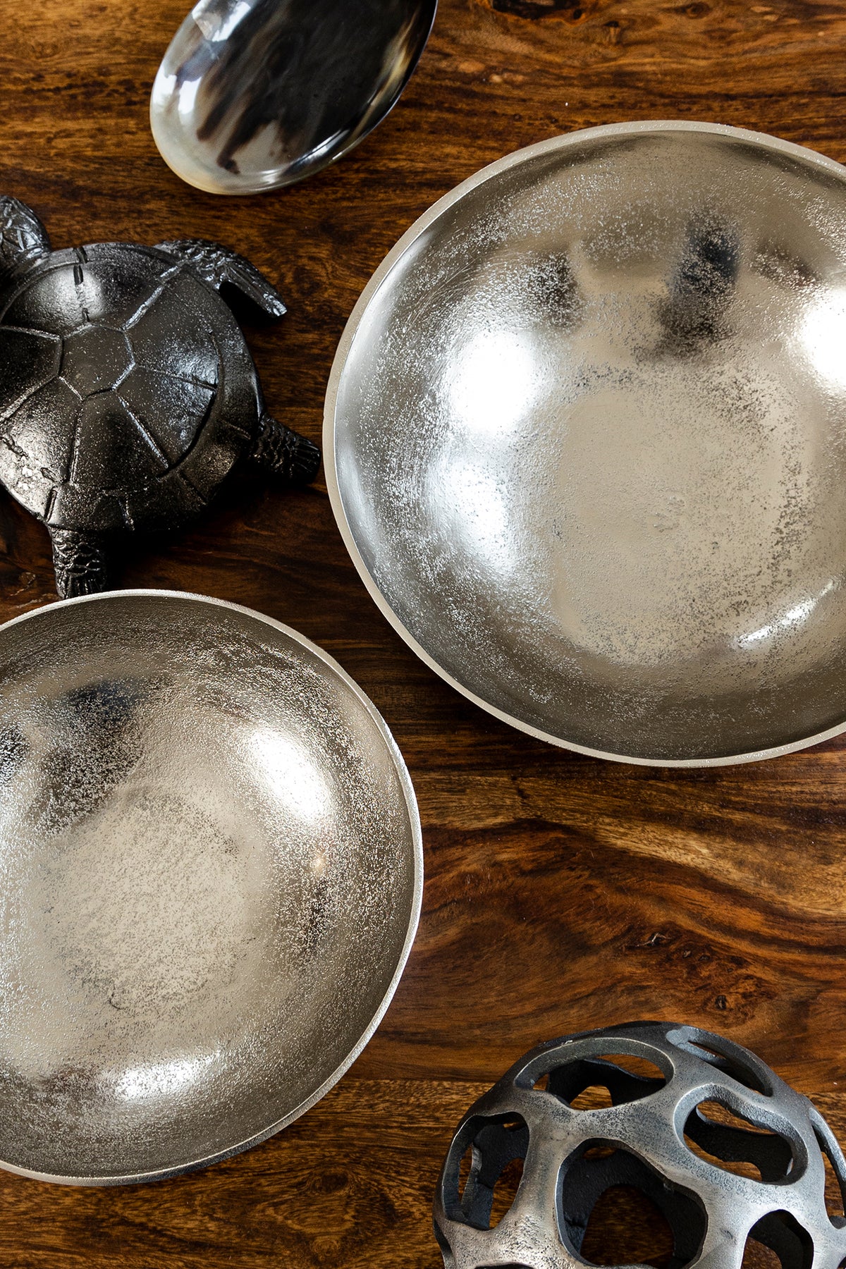 Dinoi CAST ALUMINIUM Silver Bowl S/2