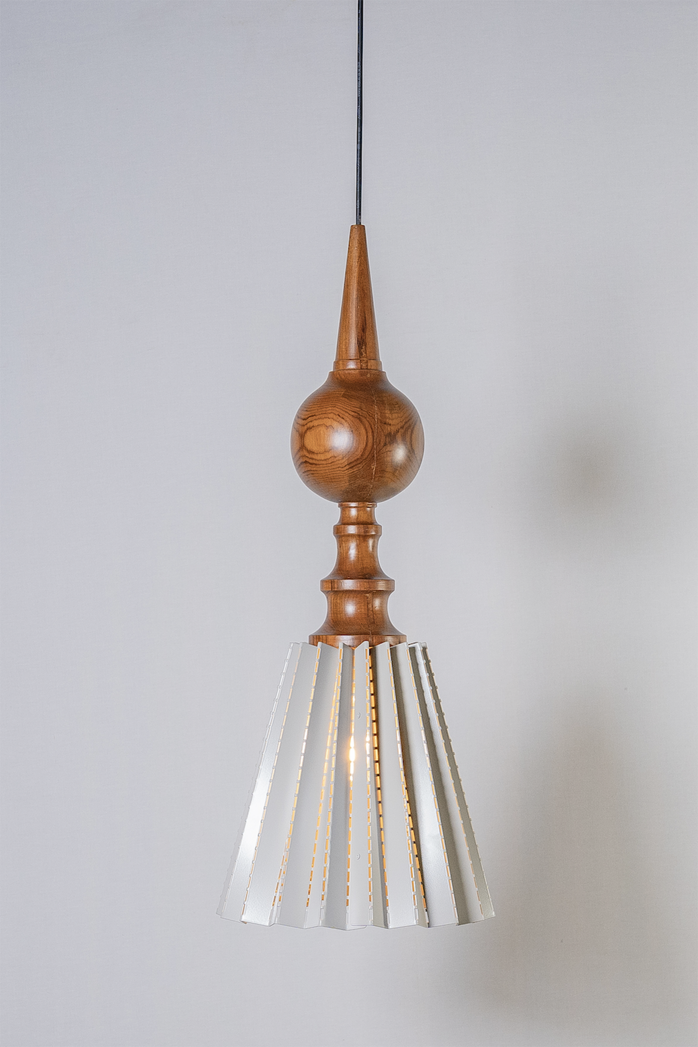 Timber Drop Pendant light