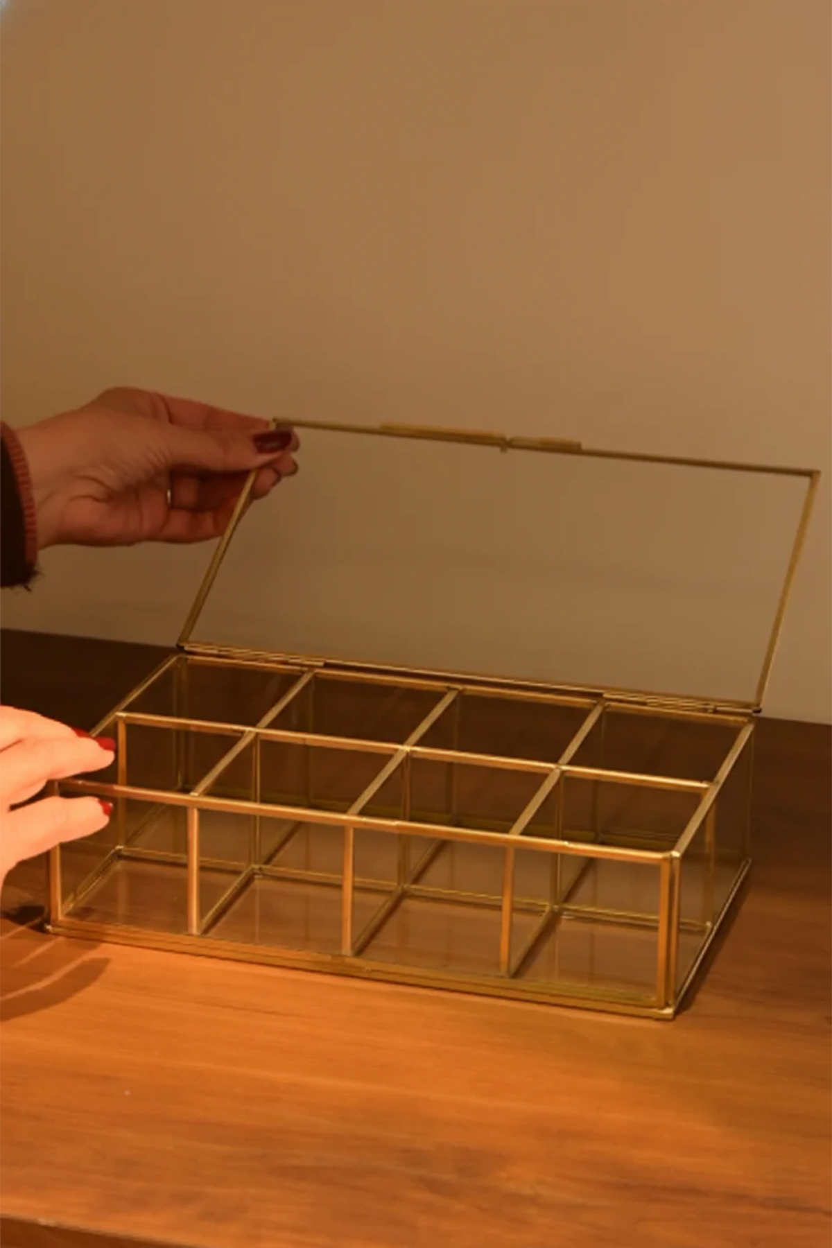 Vault Brass Organiser