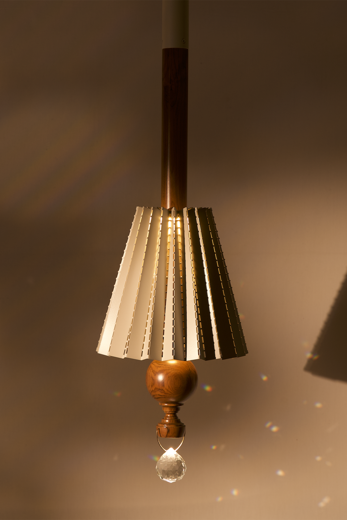 Crystal pendant light