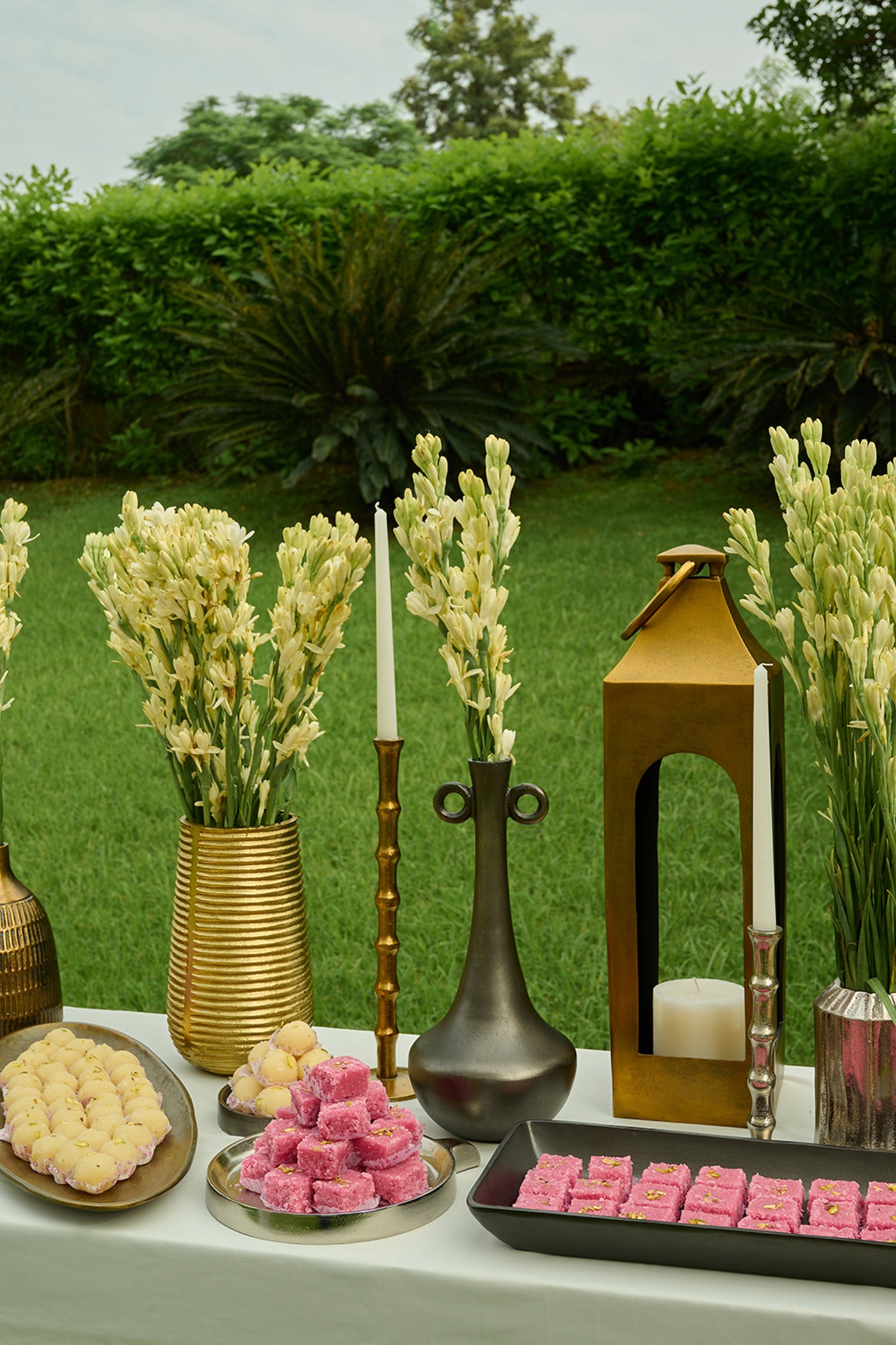 Aalaya Candle holders