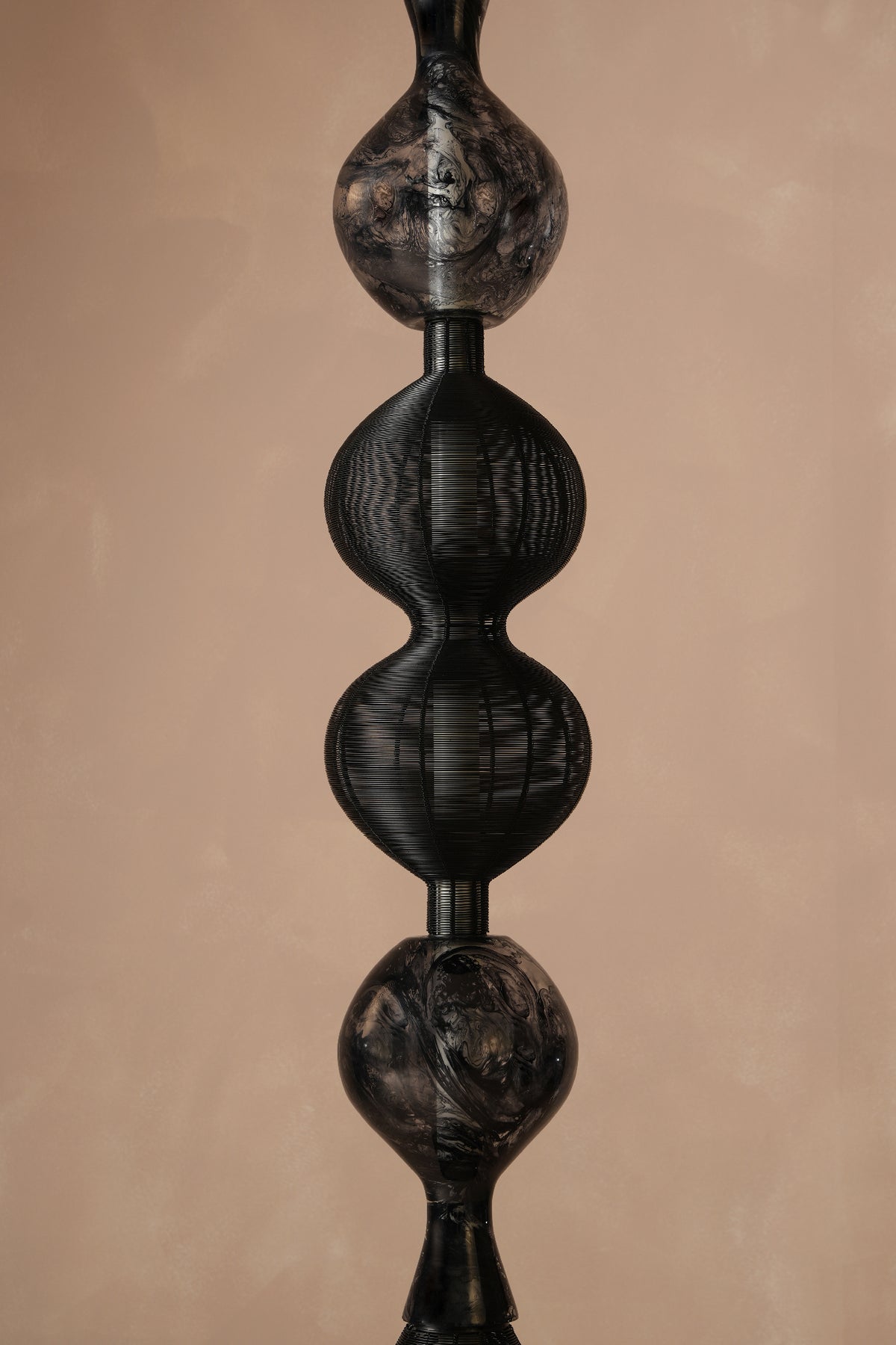 Notto Black Column Floor Lamp