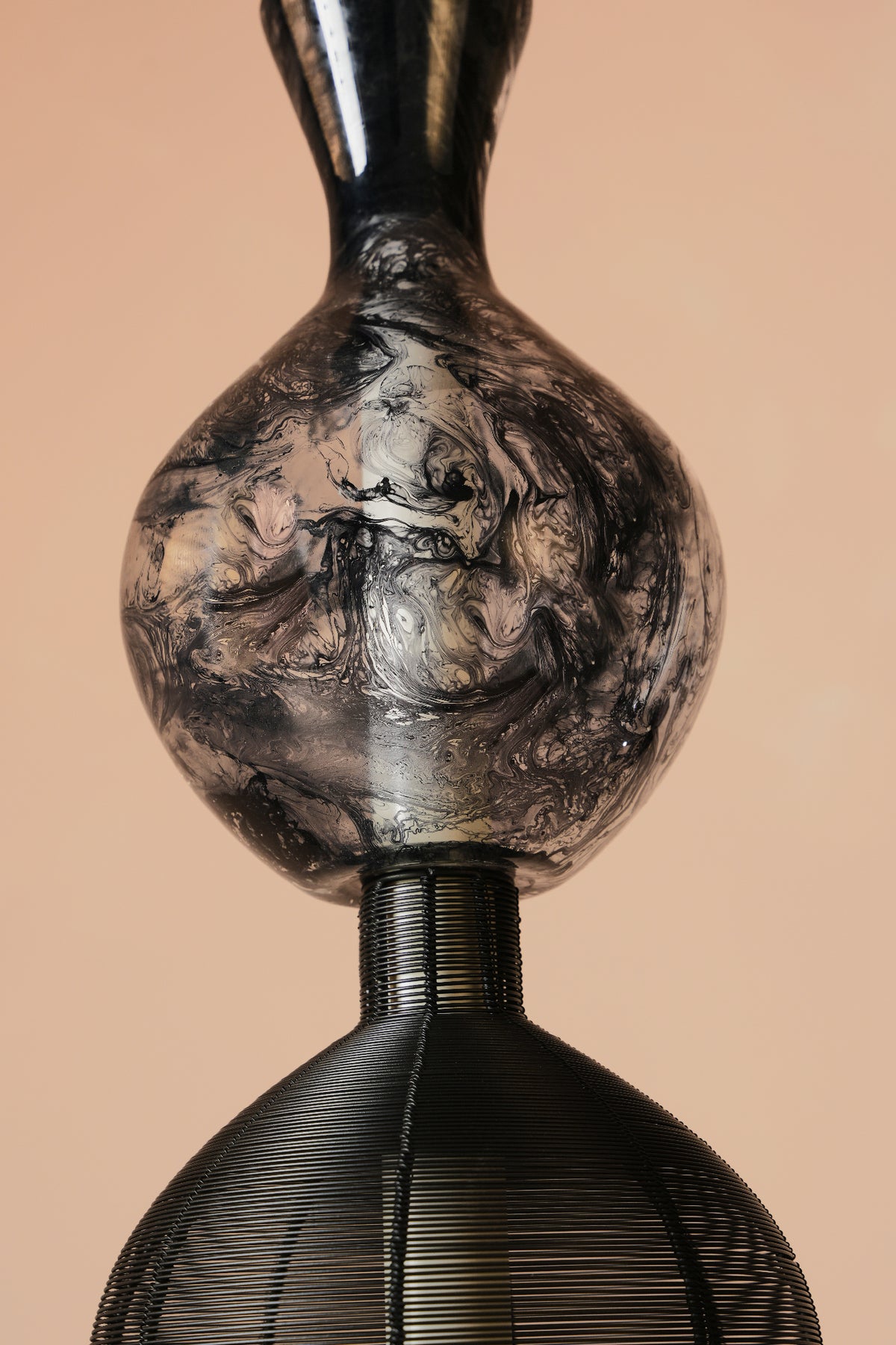Notto Black Column Floor Lamp