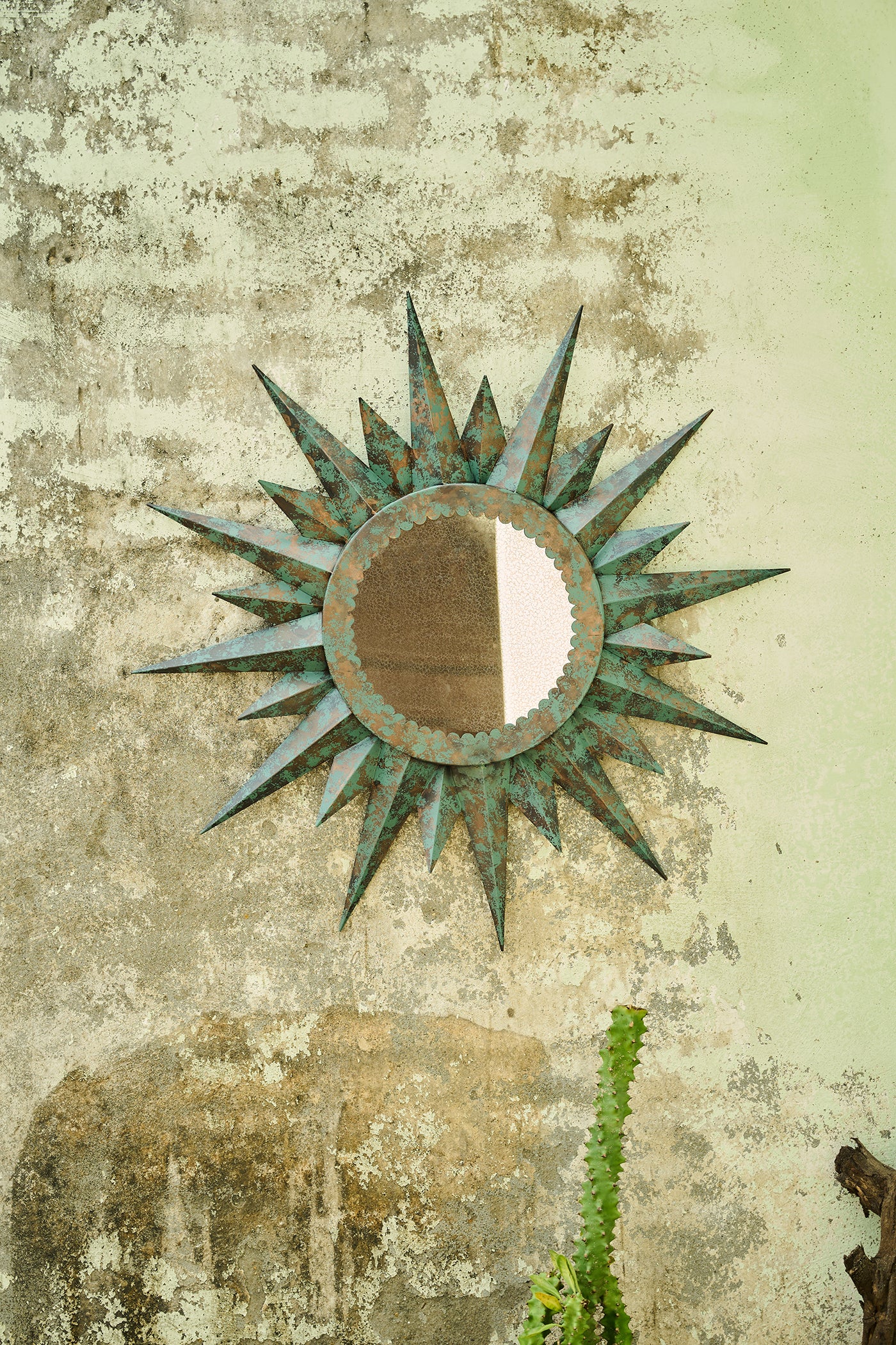 Corona Mirror