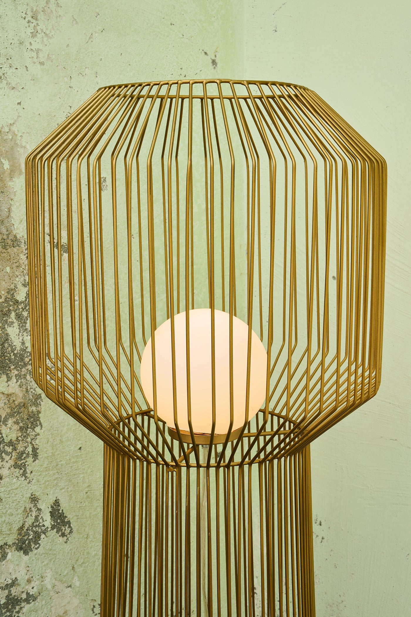 Disperse Floor Lamp