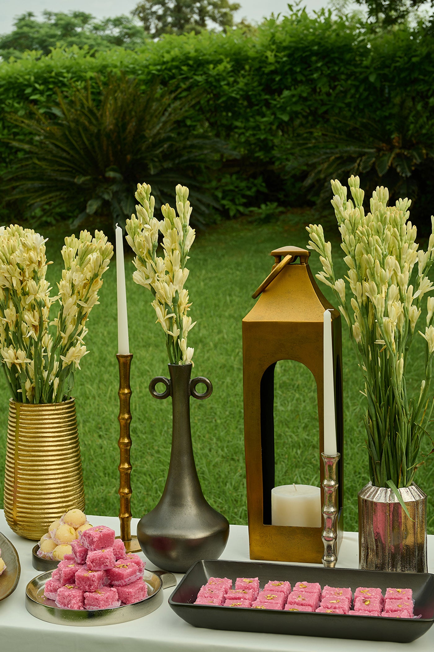 Aalaya Candle holders