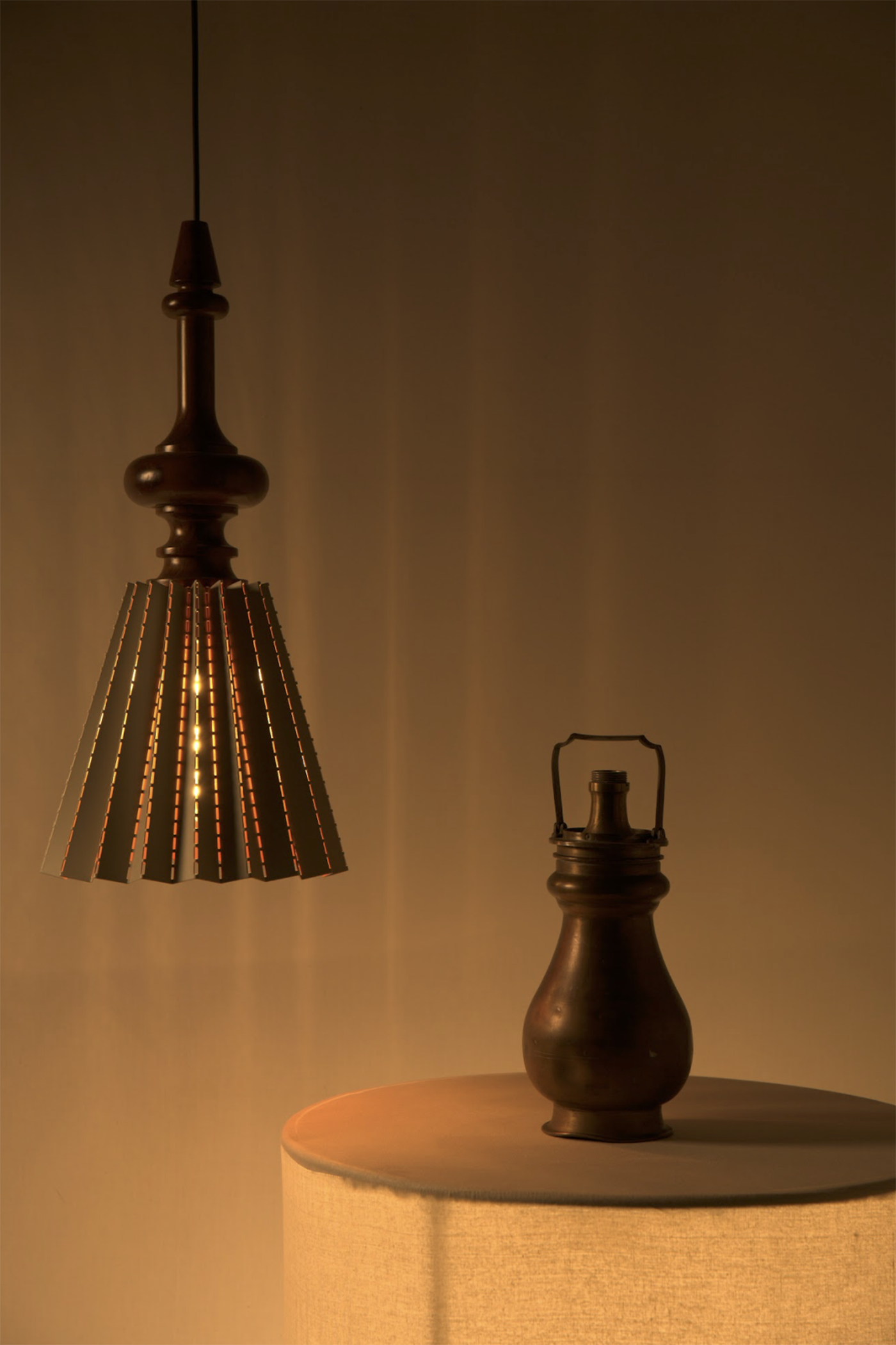 Surai Pendant Light