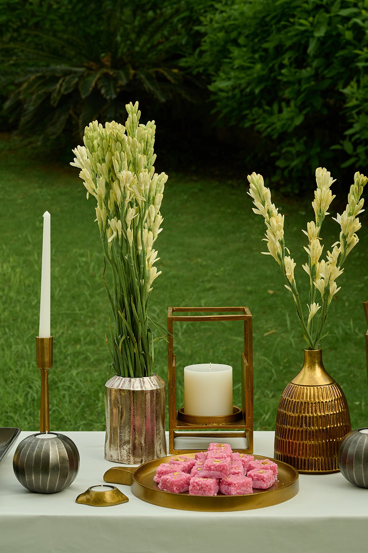 Niva CAST ALUMINIUM Gold Platter