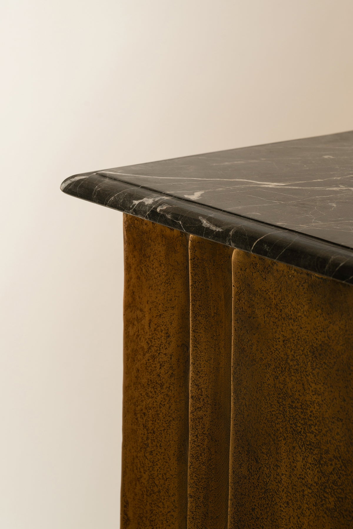 Veil CAST ALUMINIUM Gold Console table