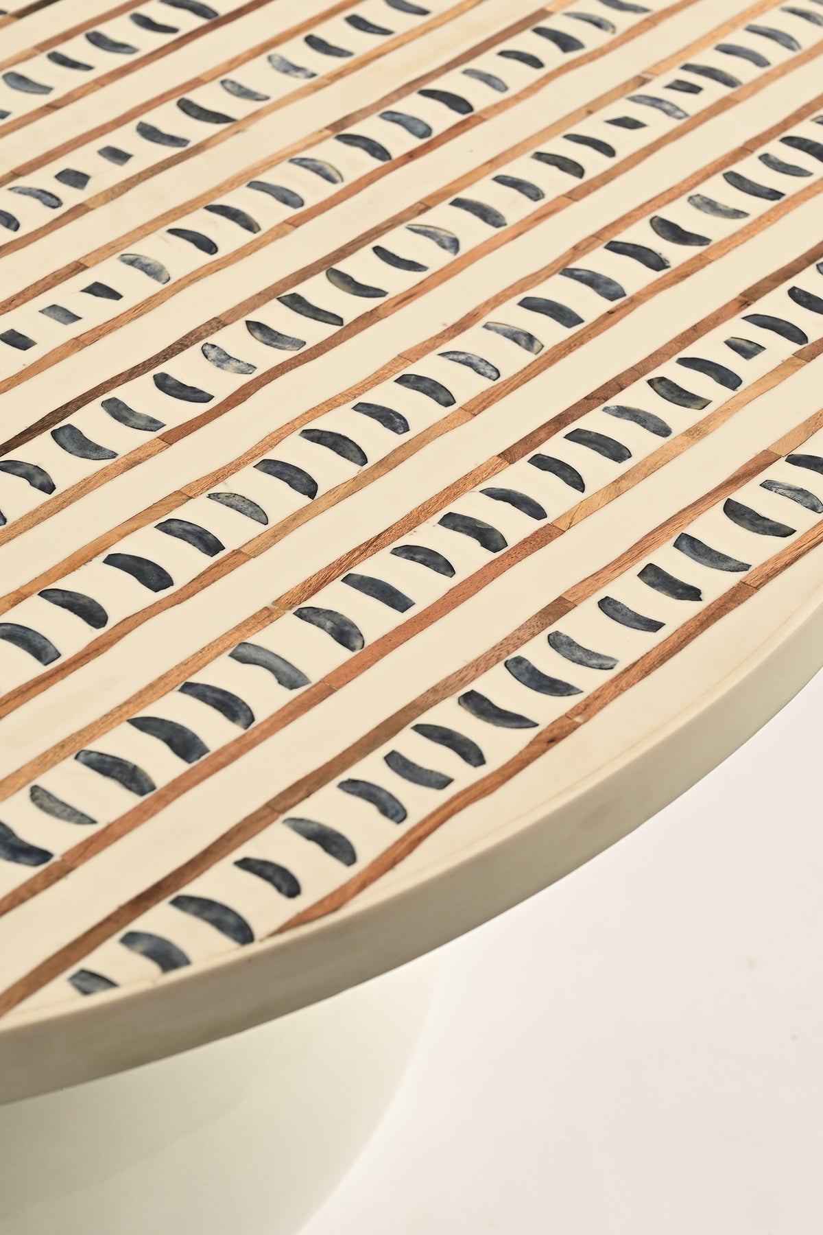 Sambhal Coffee Top: Bone Inlay Ivory Table