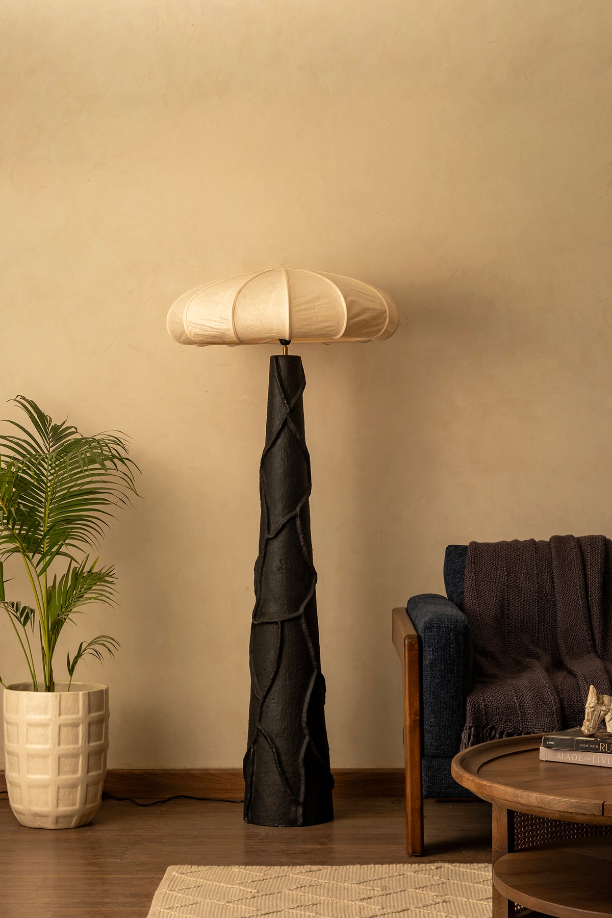 Naro Paper Mache Black Lamp