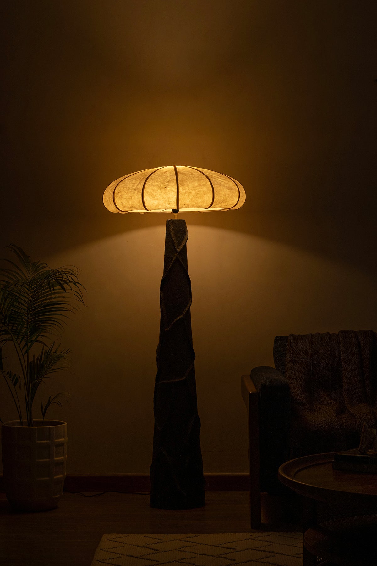 Naro Paper Mache Black Lamp