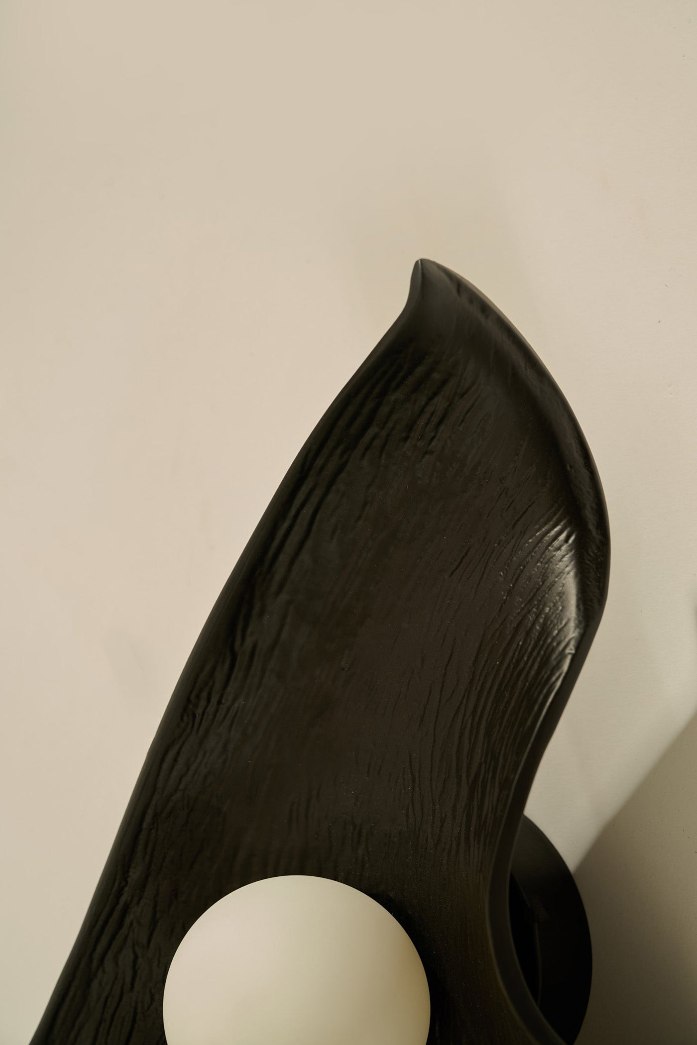 Foliage Wall Light
