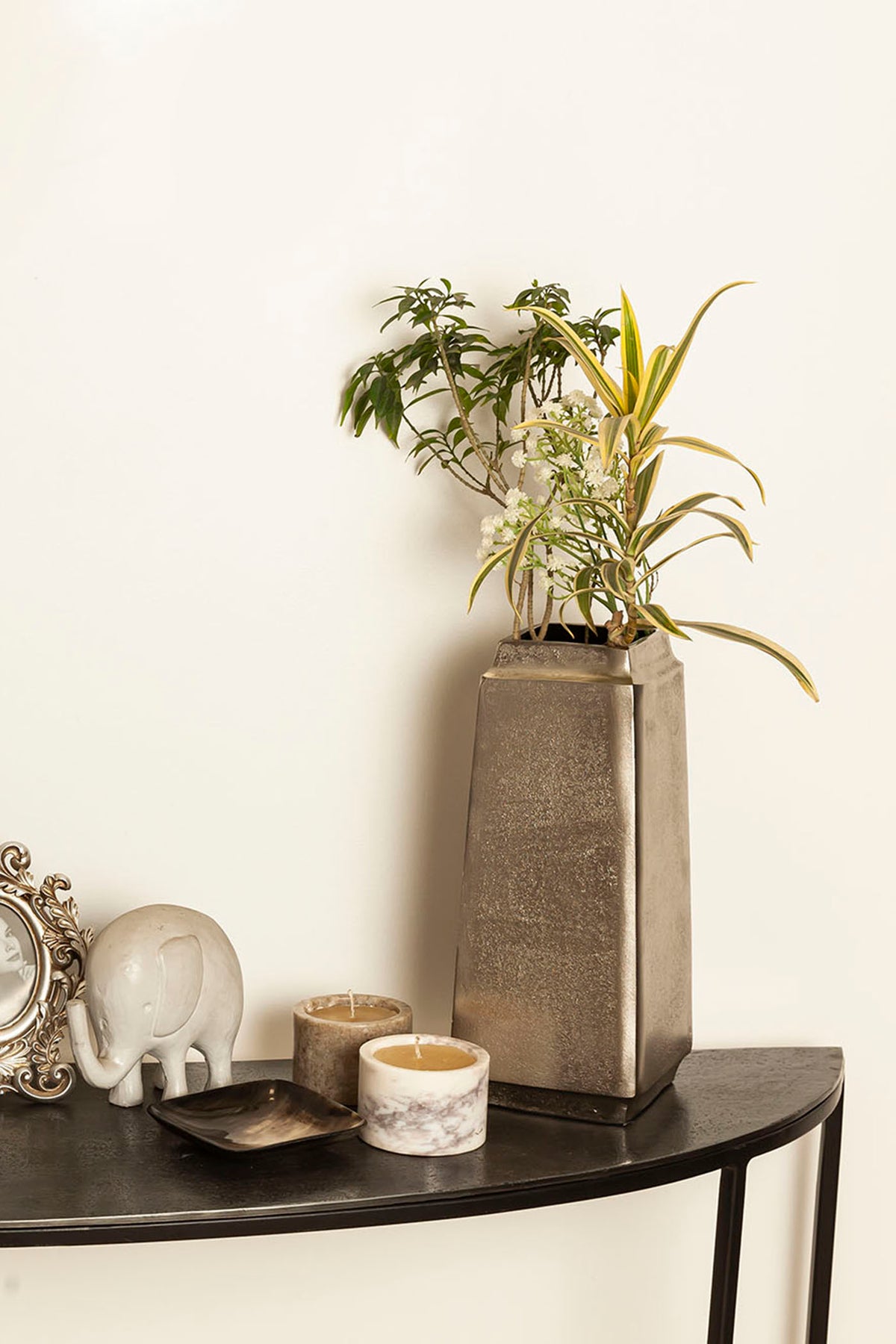 Hudson CAST ALUMINIUM Silver Vase