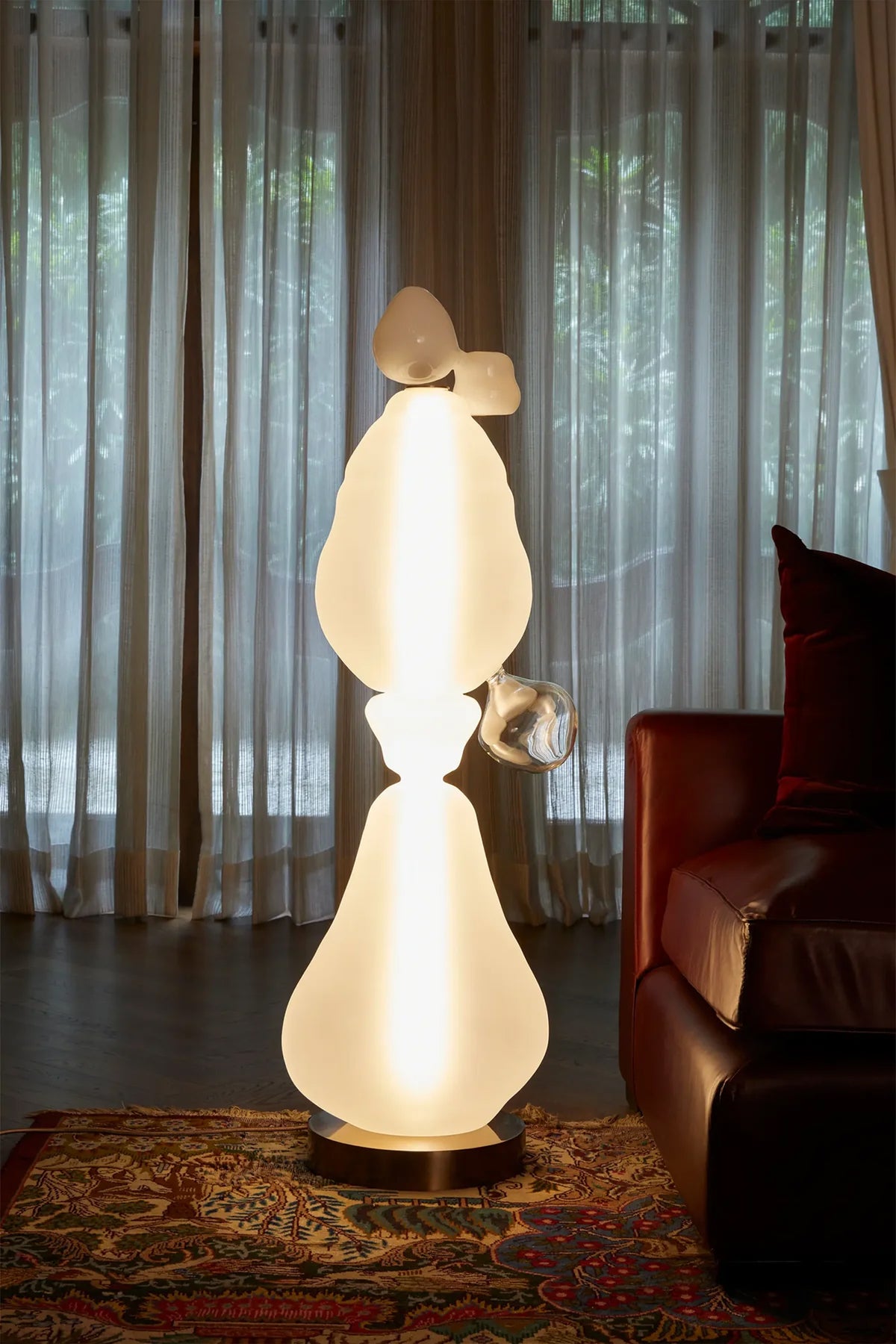 Pebble Floor Handblown Glass White & Clear MOP Lamp