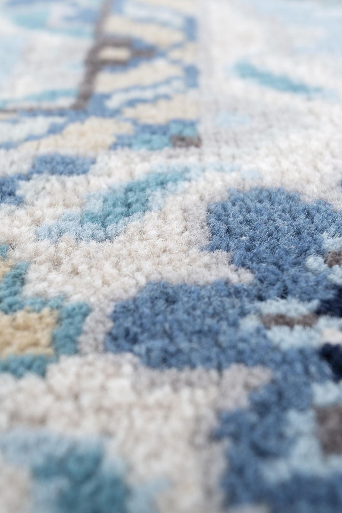 Jaipur Rugs Soft Traditional 5X8 Feet Rug| Pebble White & Seaside Blue Hand Knotted Rug Carpet For Living Room