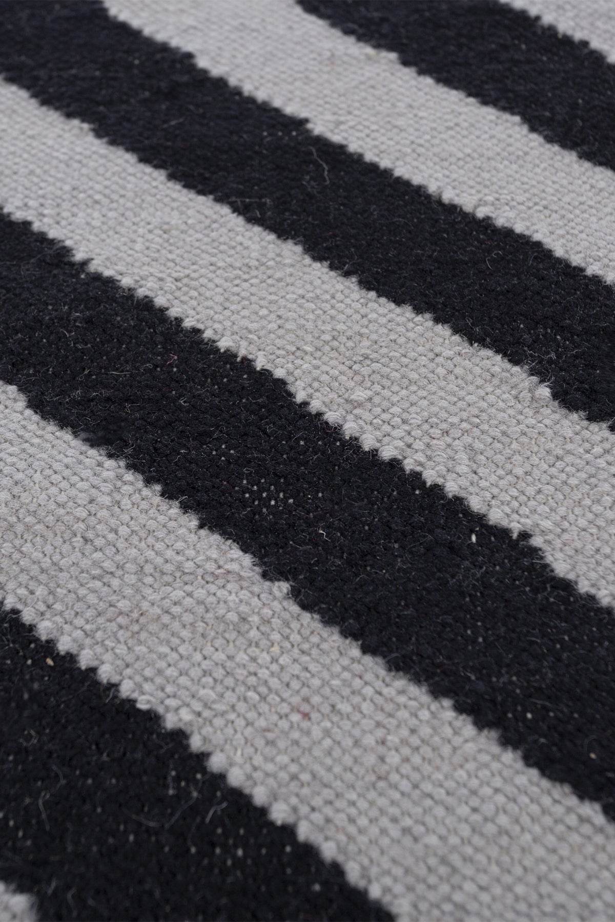 Jaipur Rugs Soft Striped 5X8 Feet Rug| Dove & Ebony Hand Knotted Dhurrie Carpet For Living Room