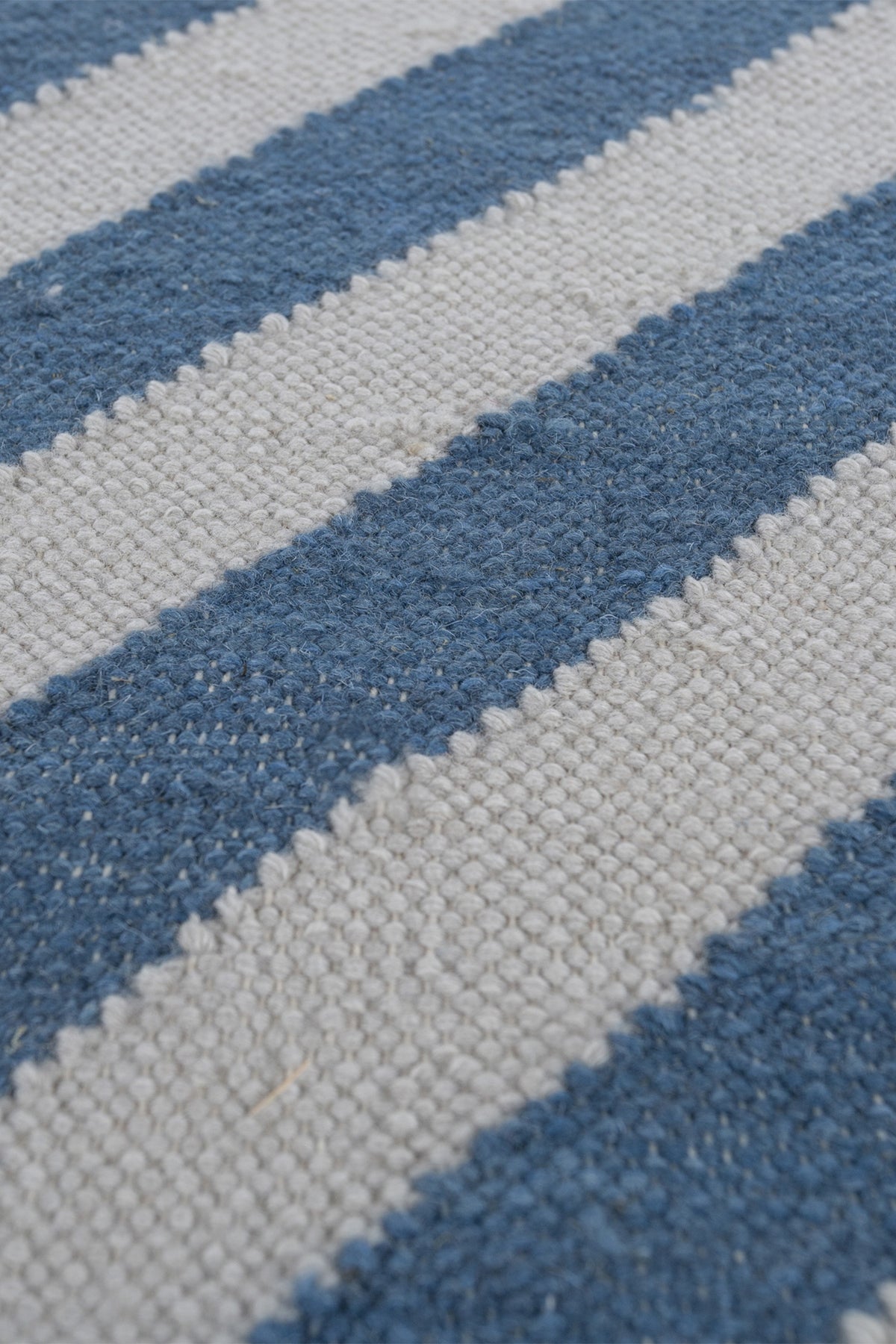 Jaipur Rugs Soft Striped 5X8 Feet Rug| Light Silver & Ink Blue Hand Knotted Dhurrie Carpet For Living Room