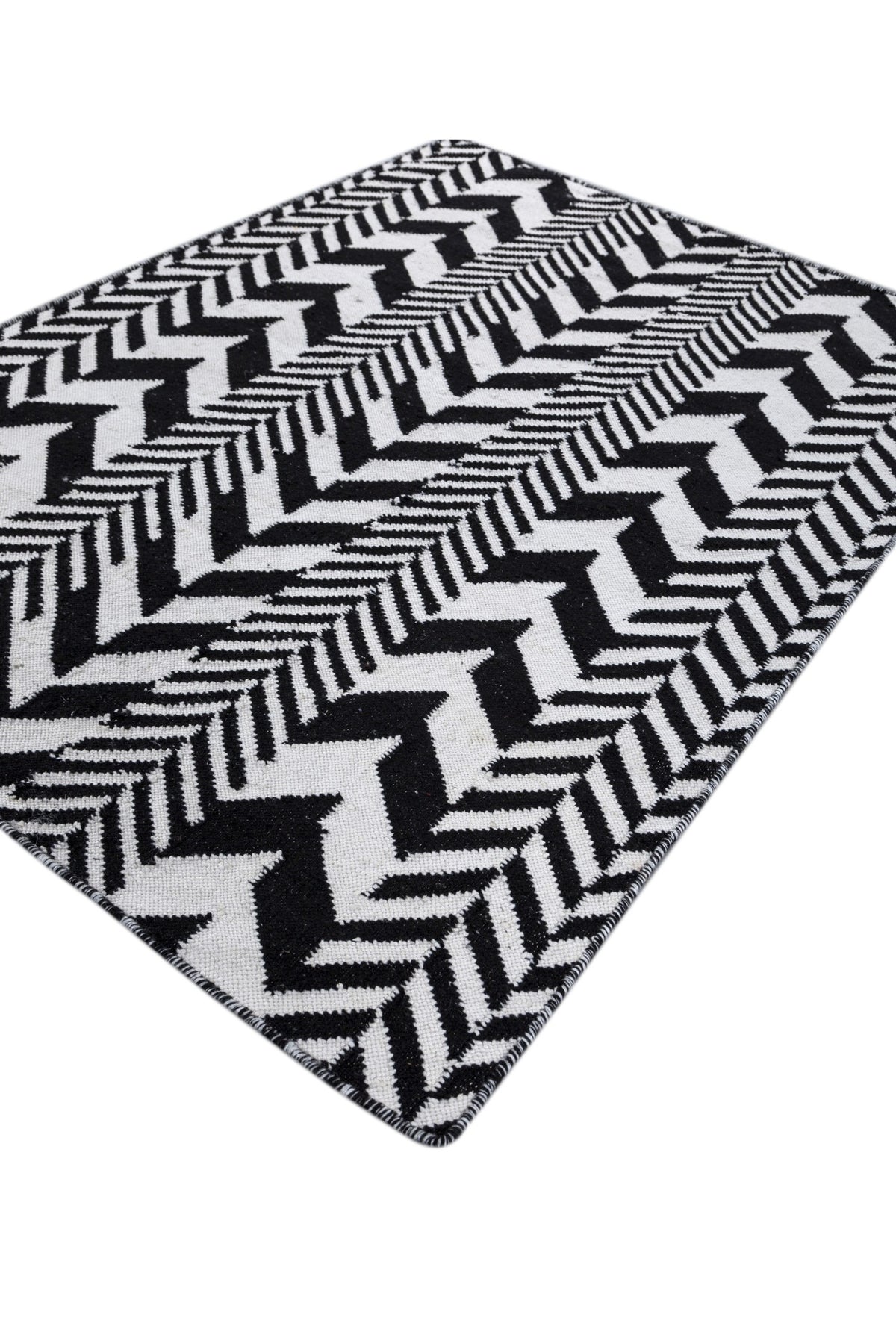 Jaipur Rugs Soft Interlocking Chevron 5X8 Feet Rug| Ebony & Undyed White Hand Knotted Dhurrie Carpet For Living Room