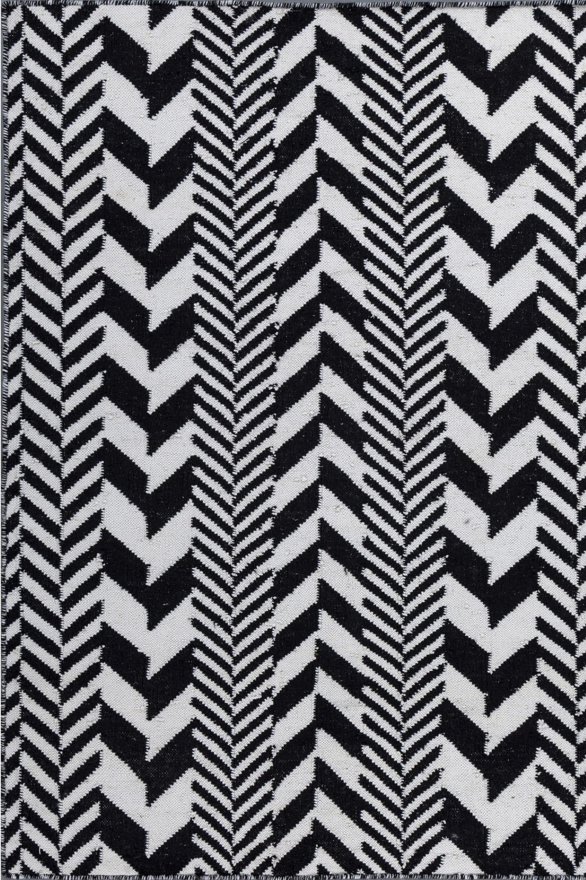 Jaipur Rugs Soft Interlocking Chevron 5X8 Feet Rug| Ebony & Undyed White Hand Knotted Dhurrie Carpet For Living Room