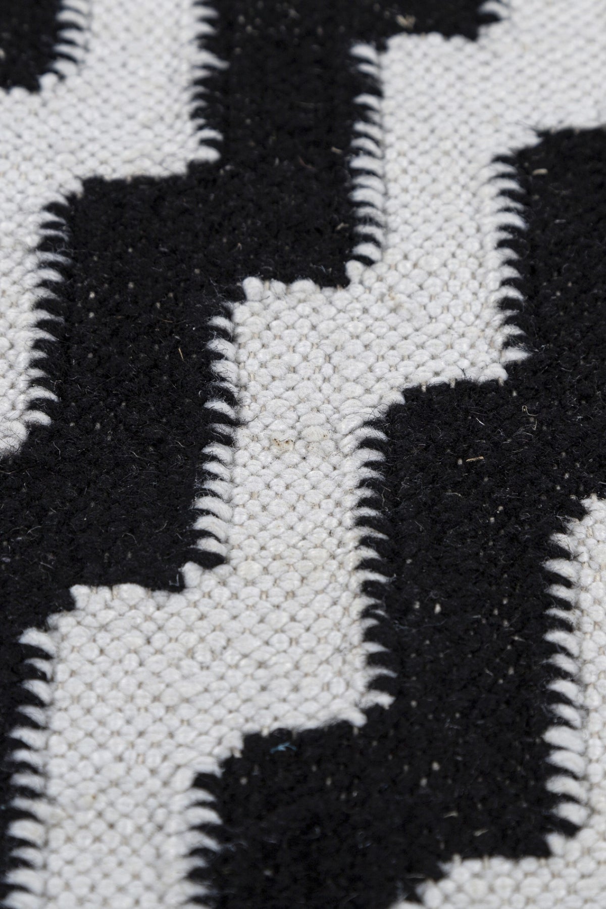 Jaipur Rugs Soft Chevron 6X9 Feet Rug| Ebony & Undyed White Hand Knotted Dhurrie Carpet For Living Room
