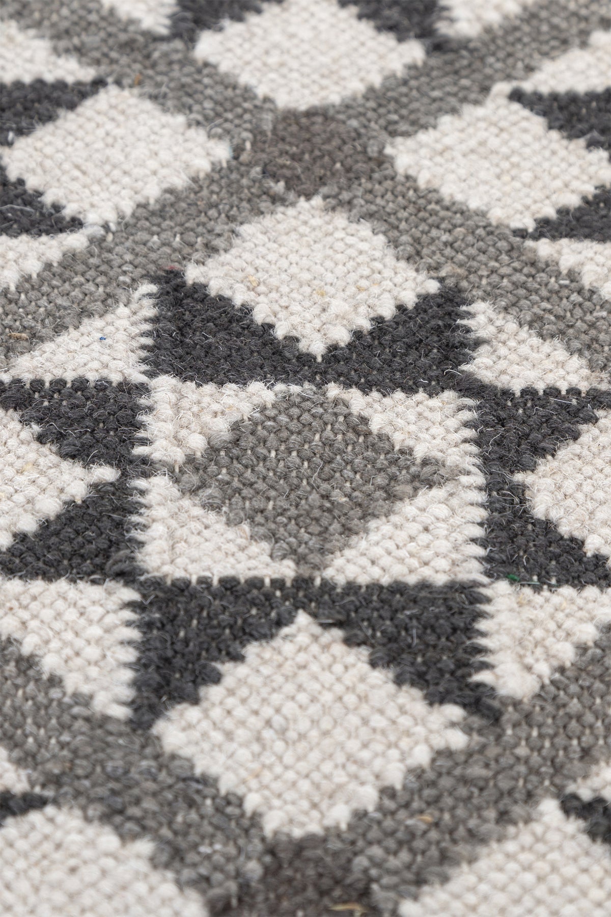 Jaipur Rugs Soft Trellis 5X8 Feet Rug| White & Black Olive Hand Knotted Dhurrie Carpet For Living Room