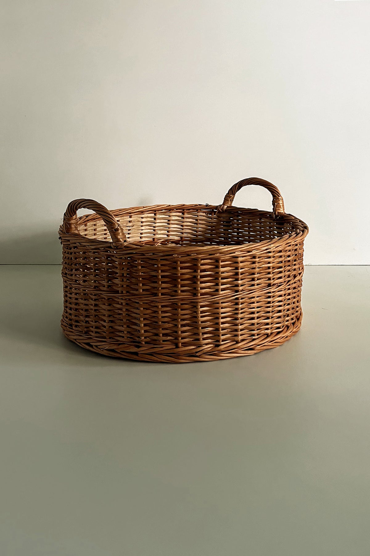 Mianzi Peony Wicker Natural Basket (Small)