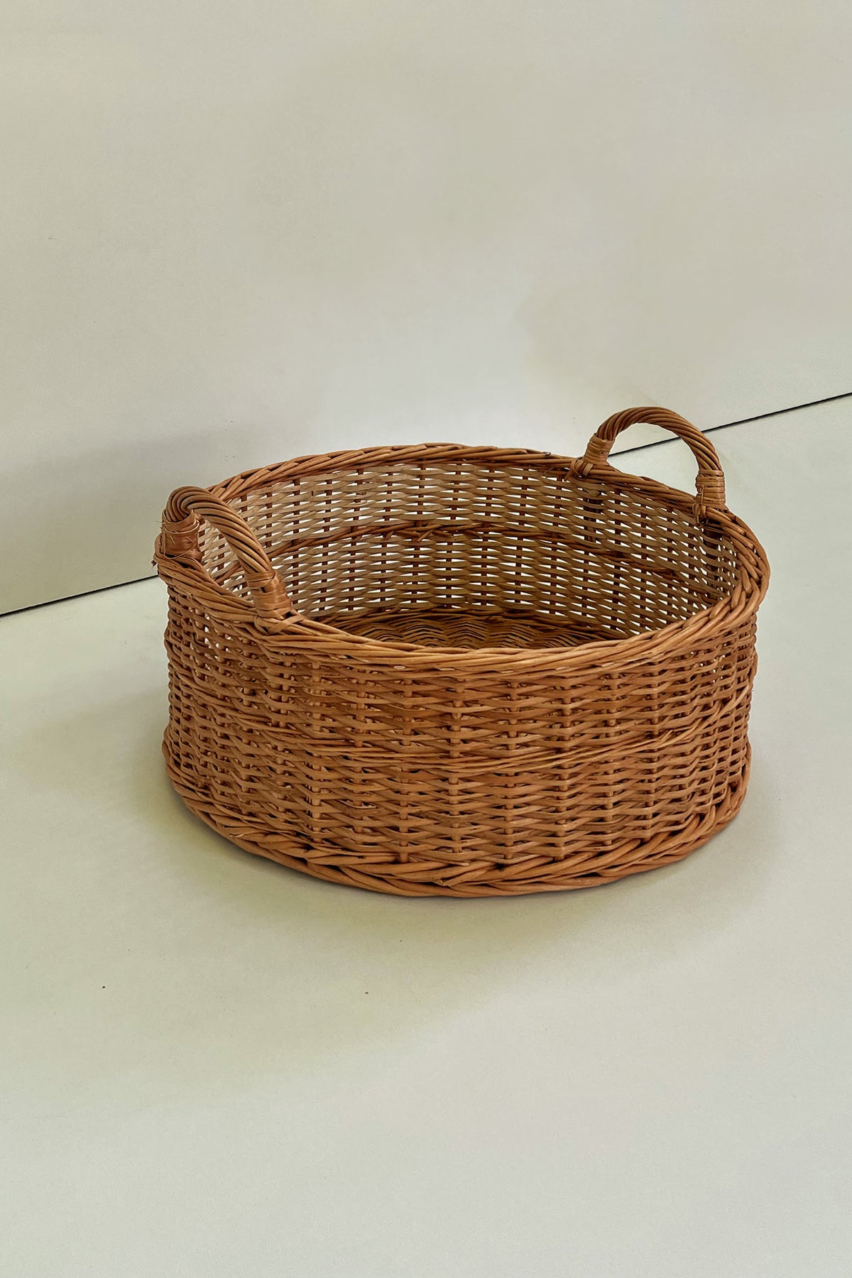 Mianzi Peony Wicker Natural Basket (Small)
