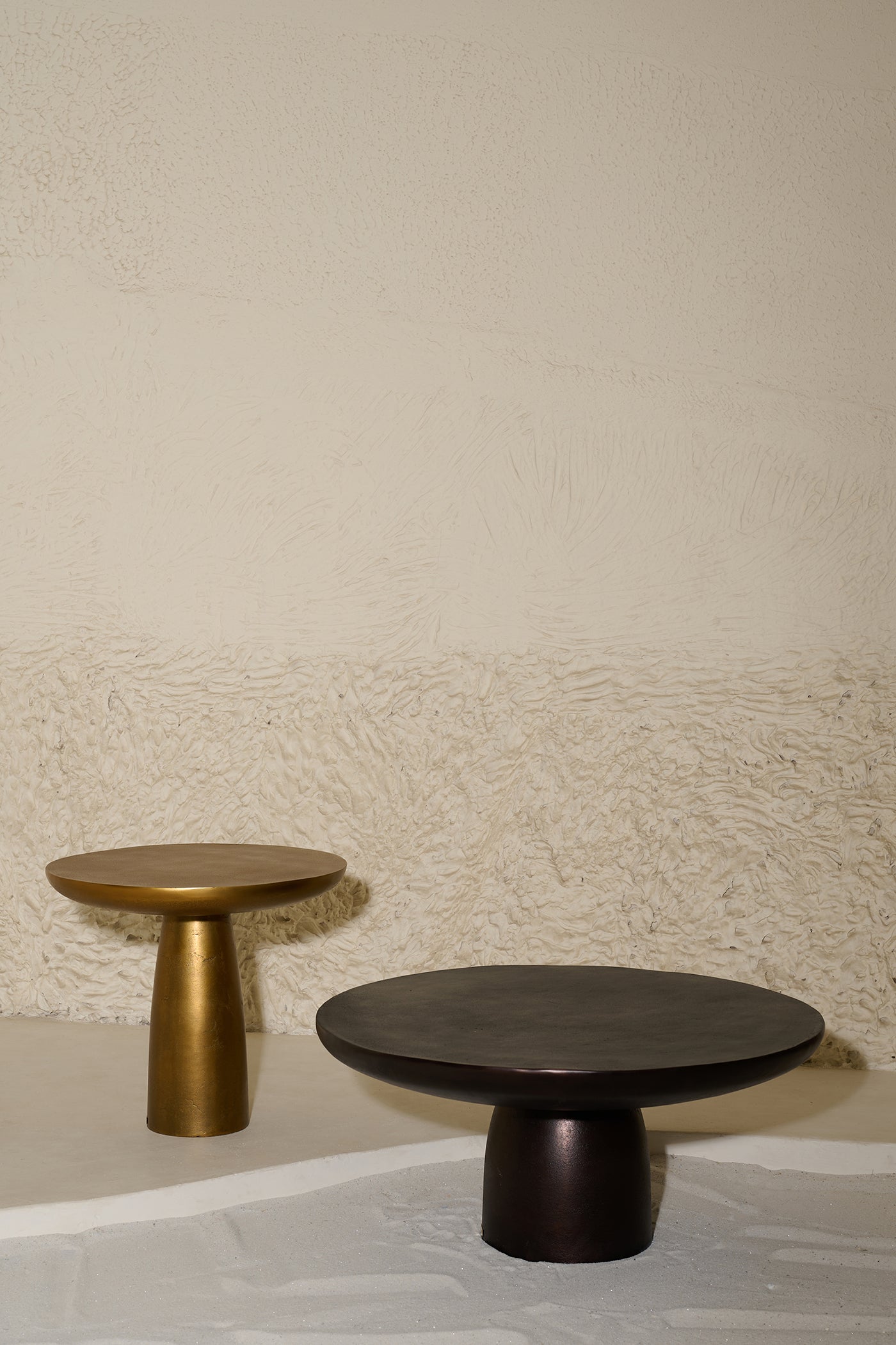 Ishira
Coffee Table