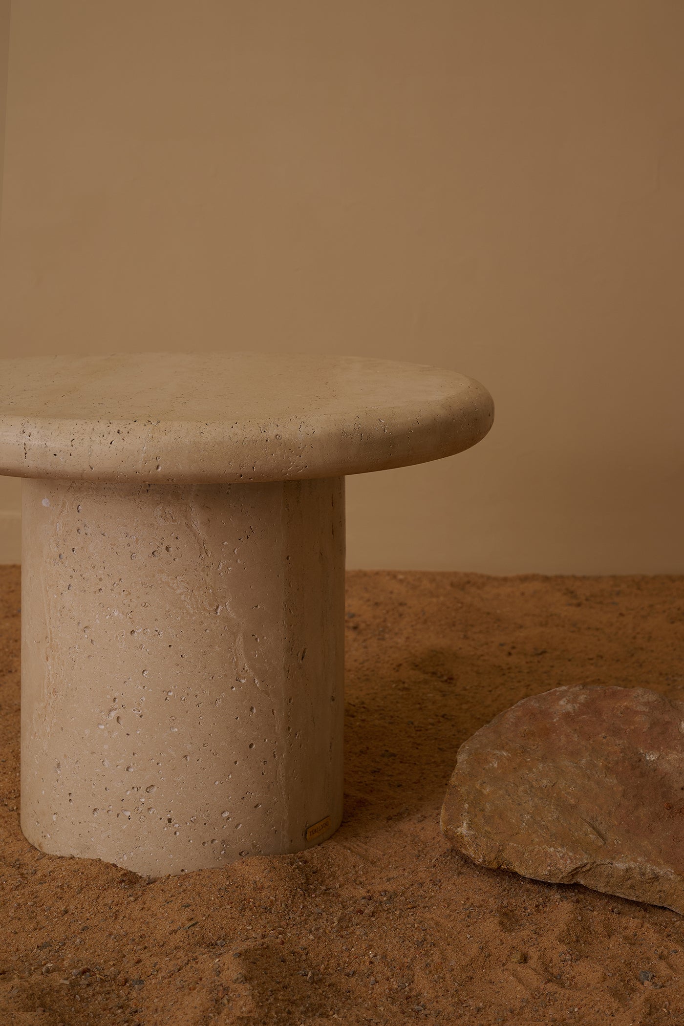 Tuja
Side Table