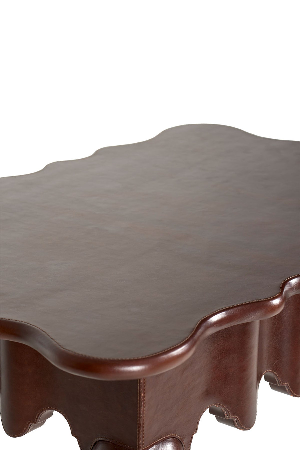 Queen Anne'S Scalloped Pine Wood Brown Table