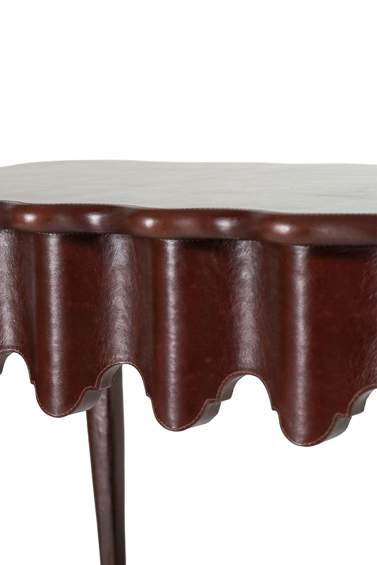 Queen Anne'S Scalloped Pine Wood Brown Table