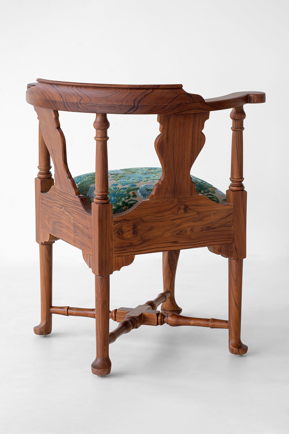 Queen Anne'S Commode CP teak wood Multicolour Chair