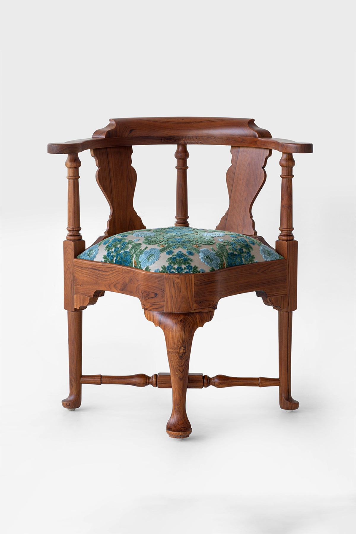 Queen Anne'S Commode CP teak wood Multicolour Chair