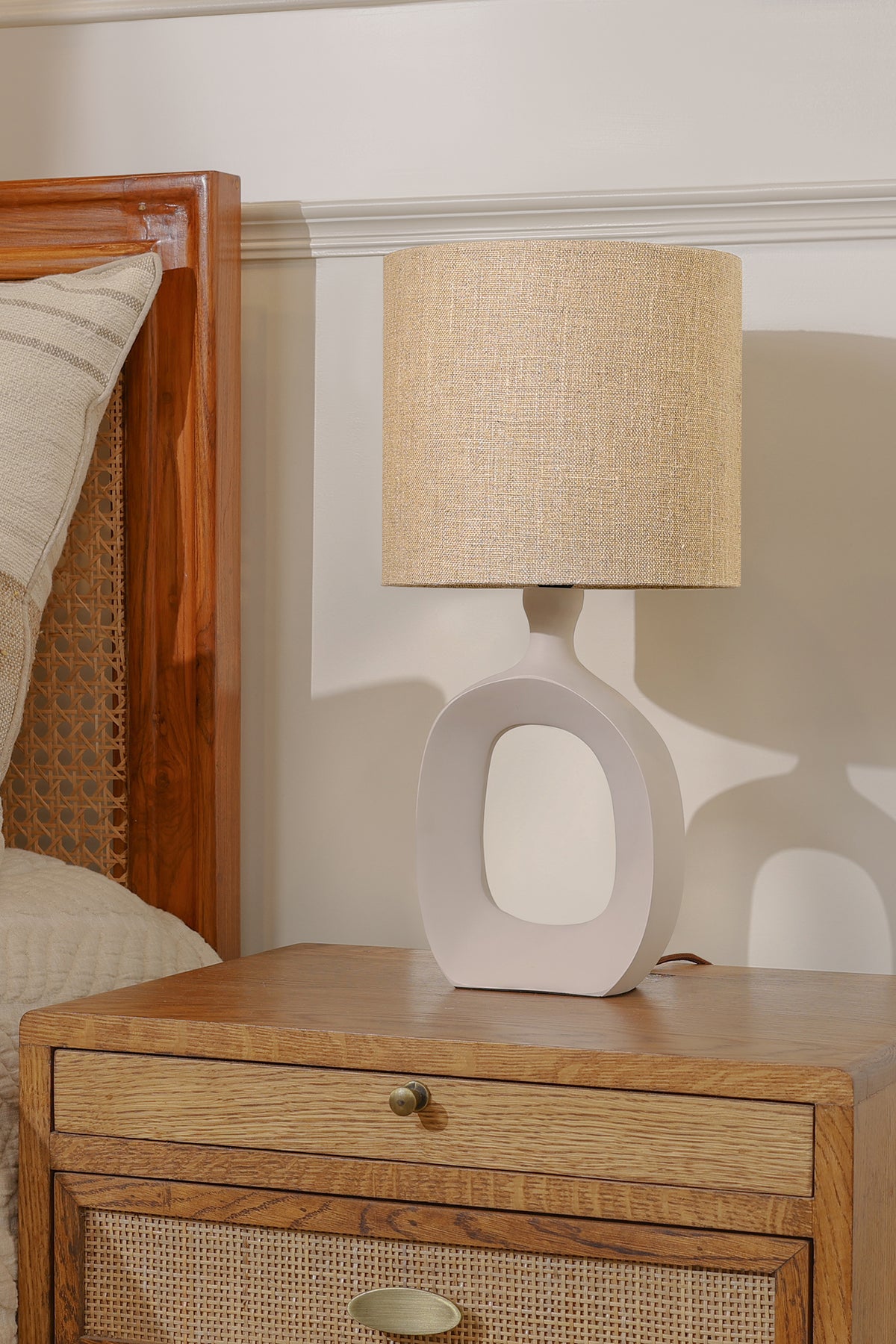 Silenzio Aluminium Beige Lamp