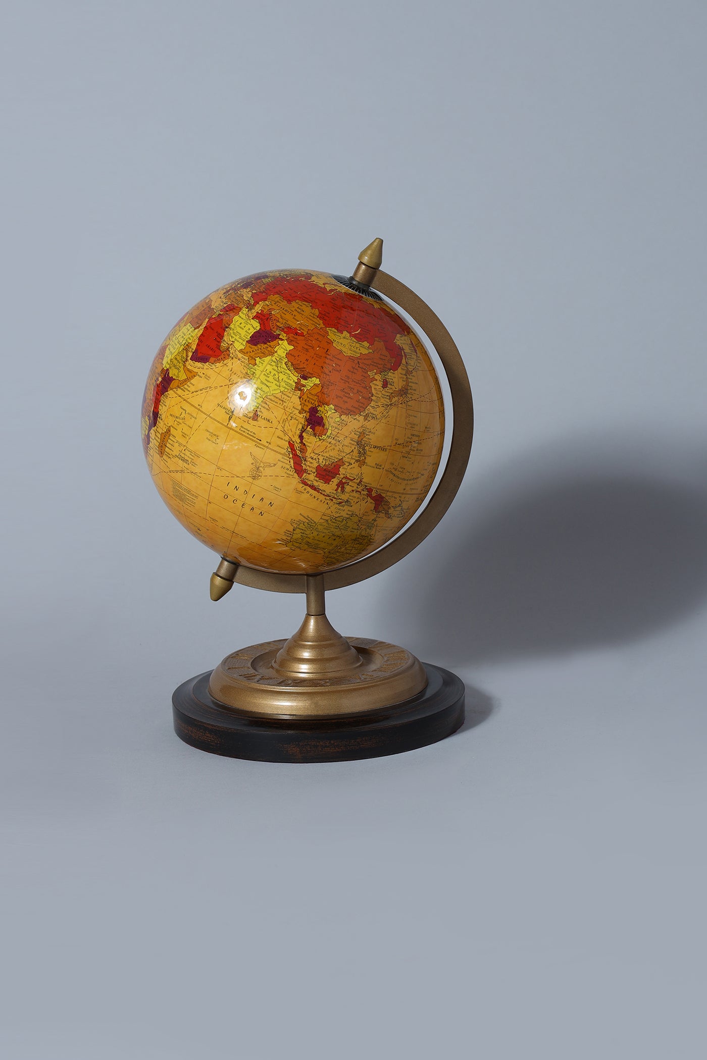 Globe Small