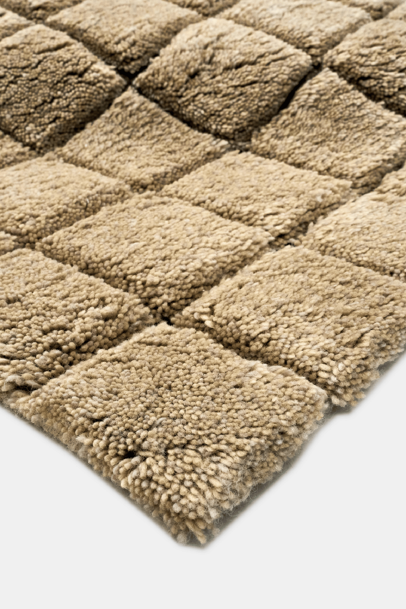 Woolen Handknotted Carpet_ Boxed