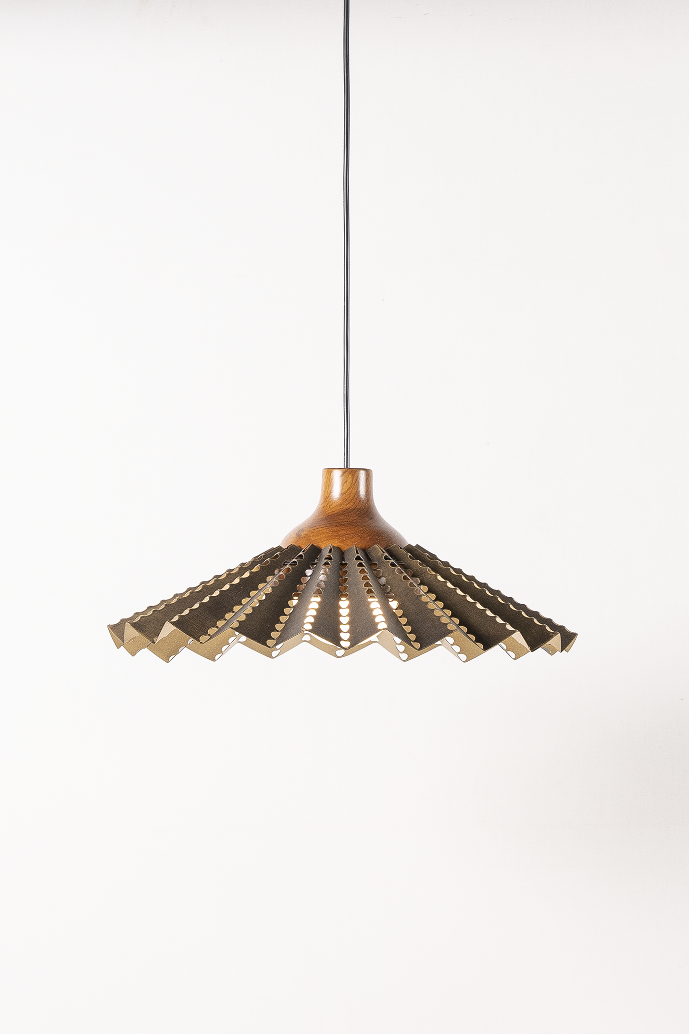 Cappello pendant light