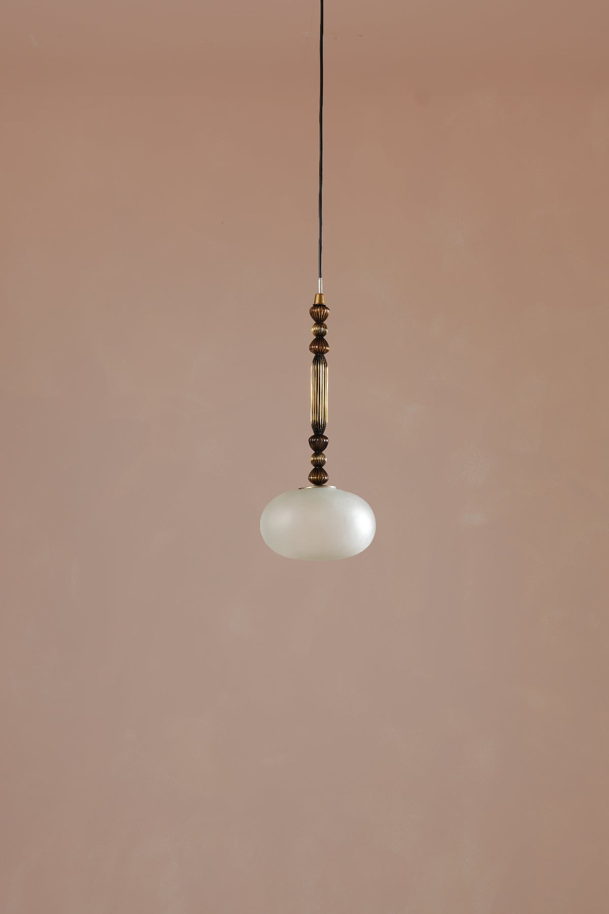 Reverie Single Hanging Lamp