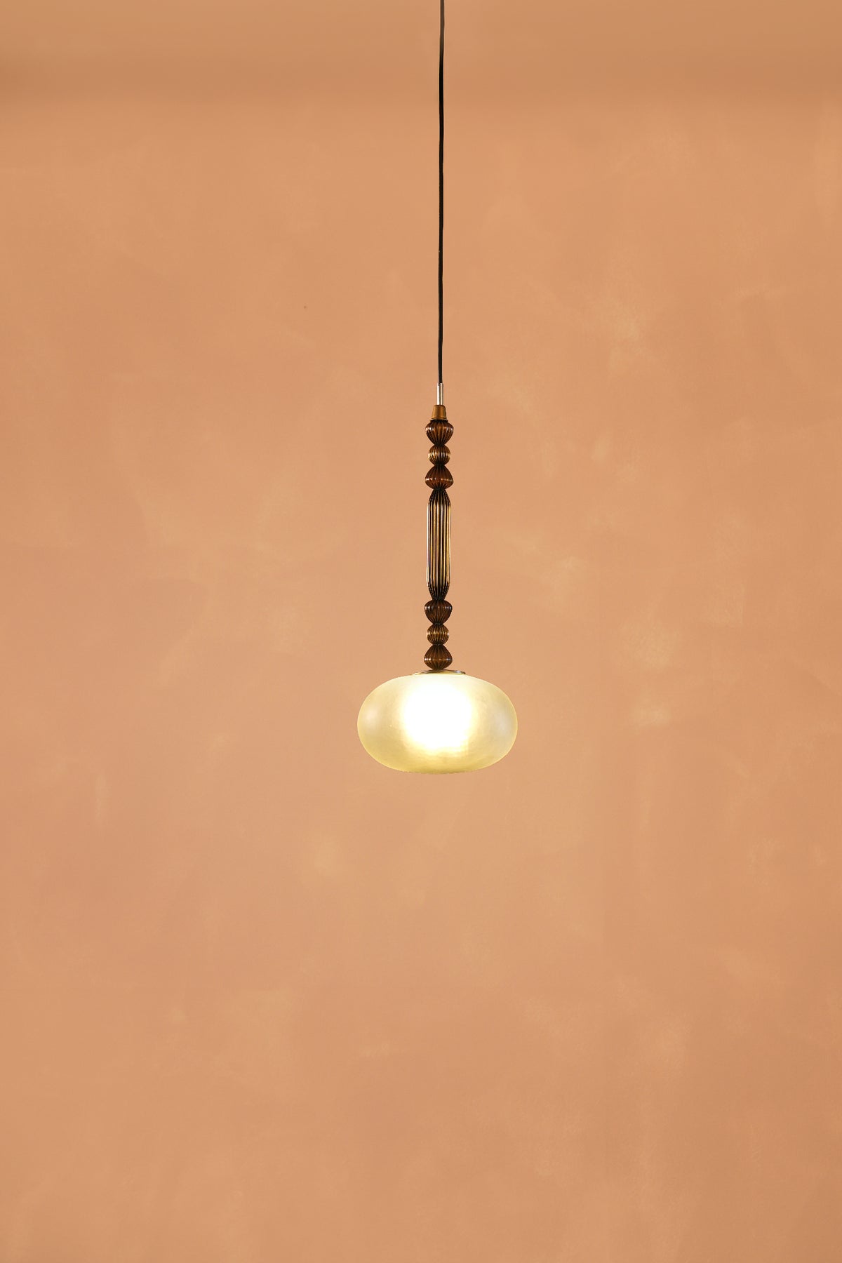 Reverie Single Hanging Lamp