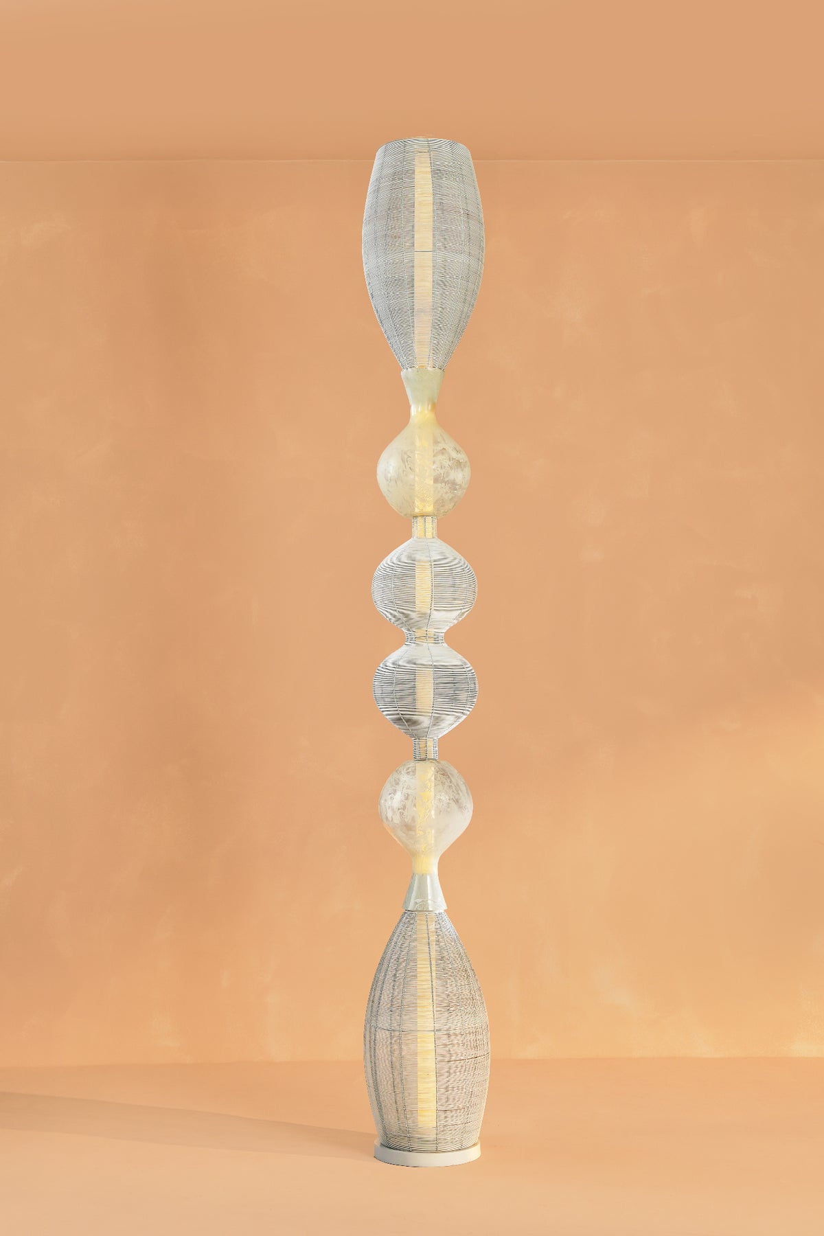 Notto White Column Floor Lamp