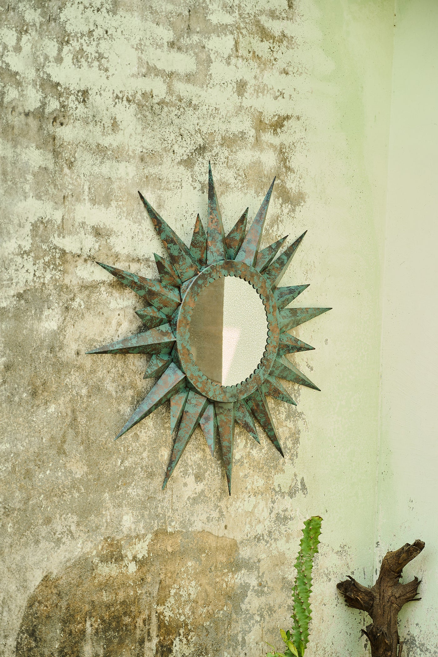 Corona Mirror