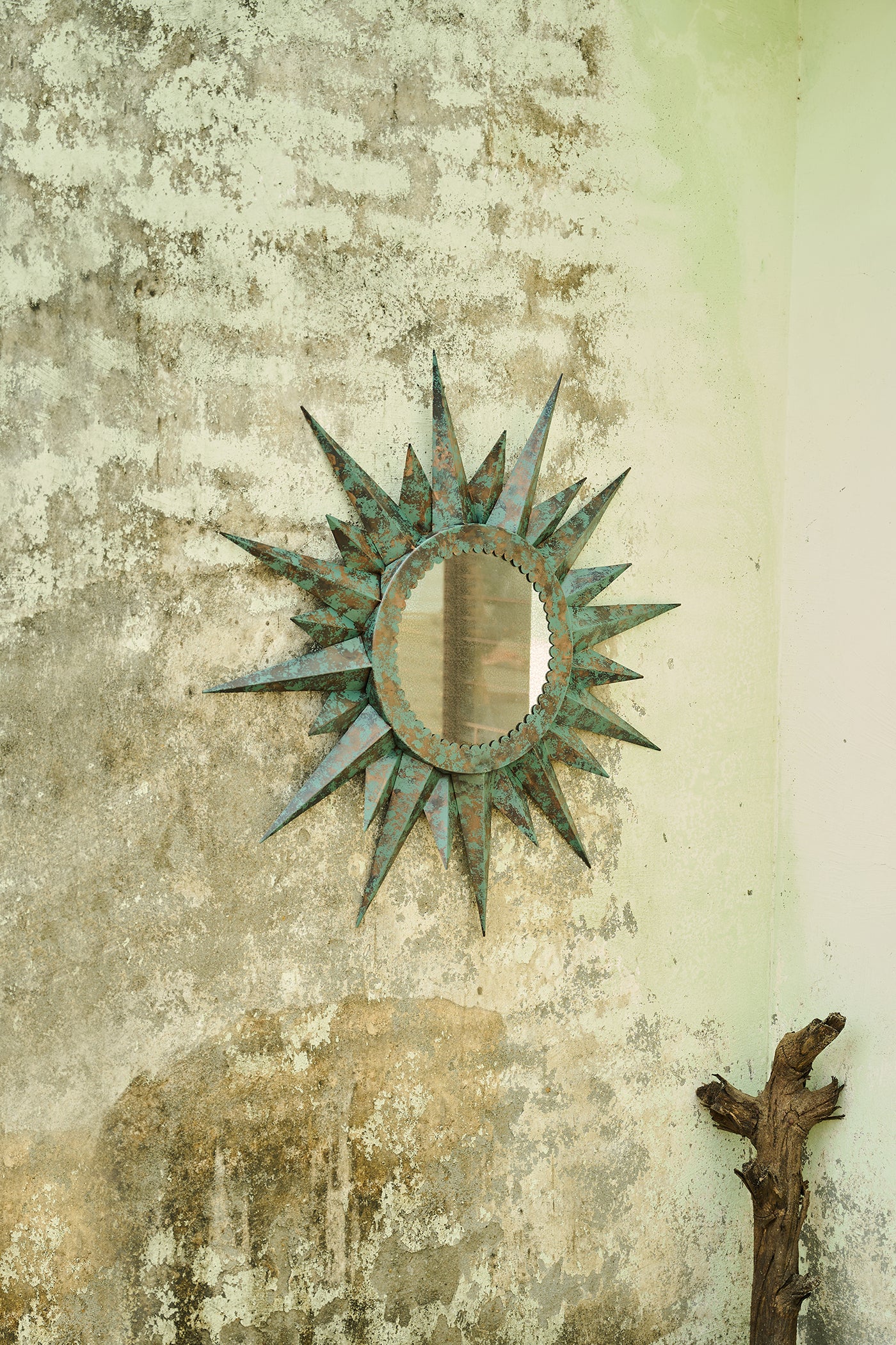 Corona Mirror