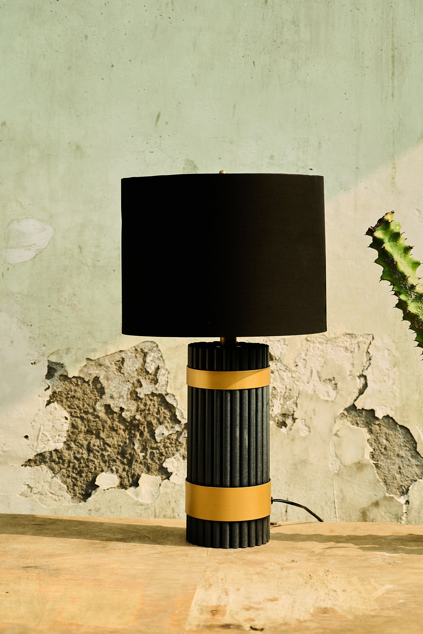 Fluted Bar Table Lamp