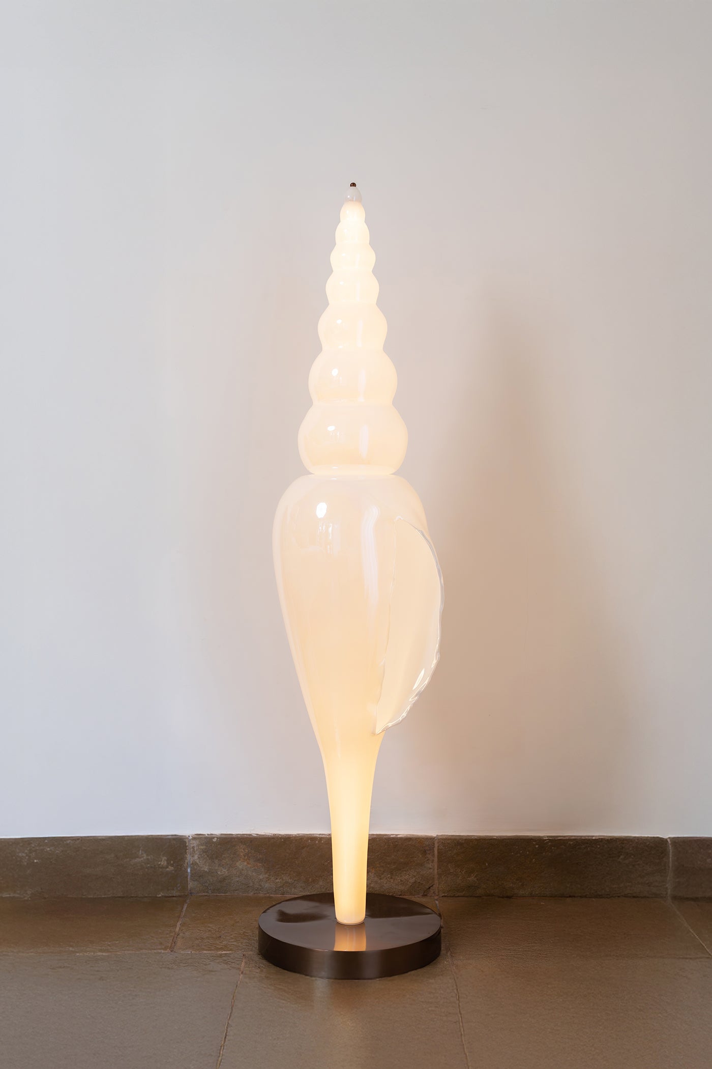 Ananta Floor Lamp