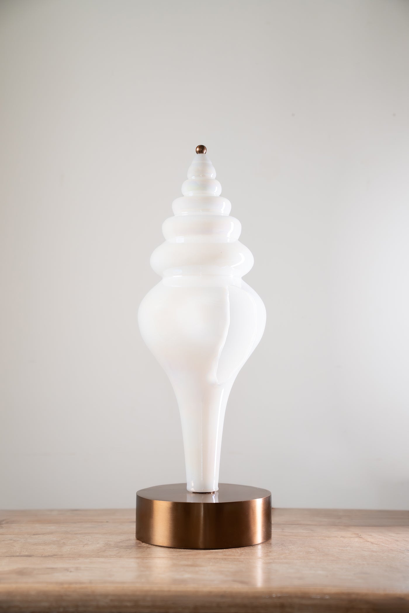 Anahata Table Lamp