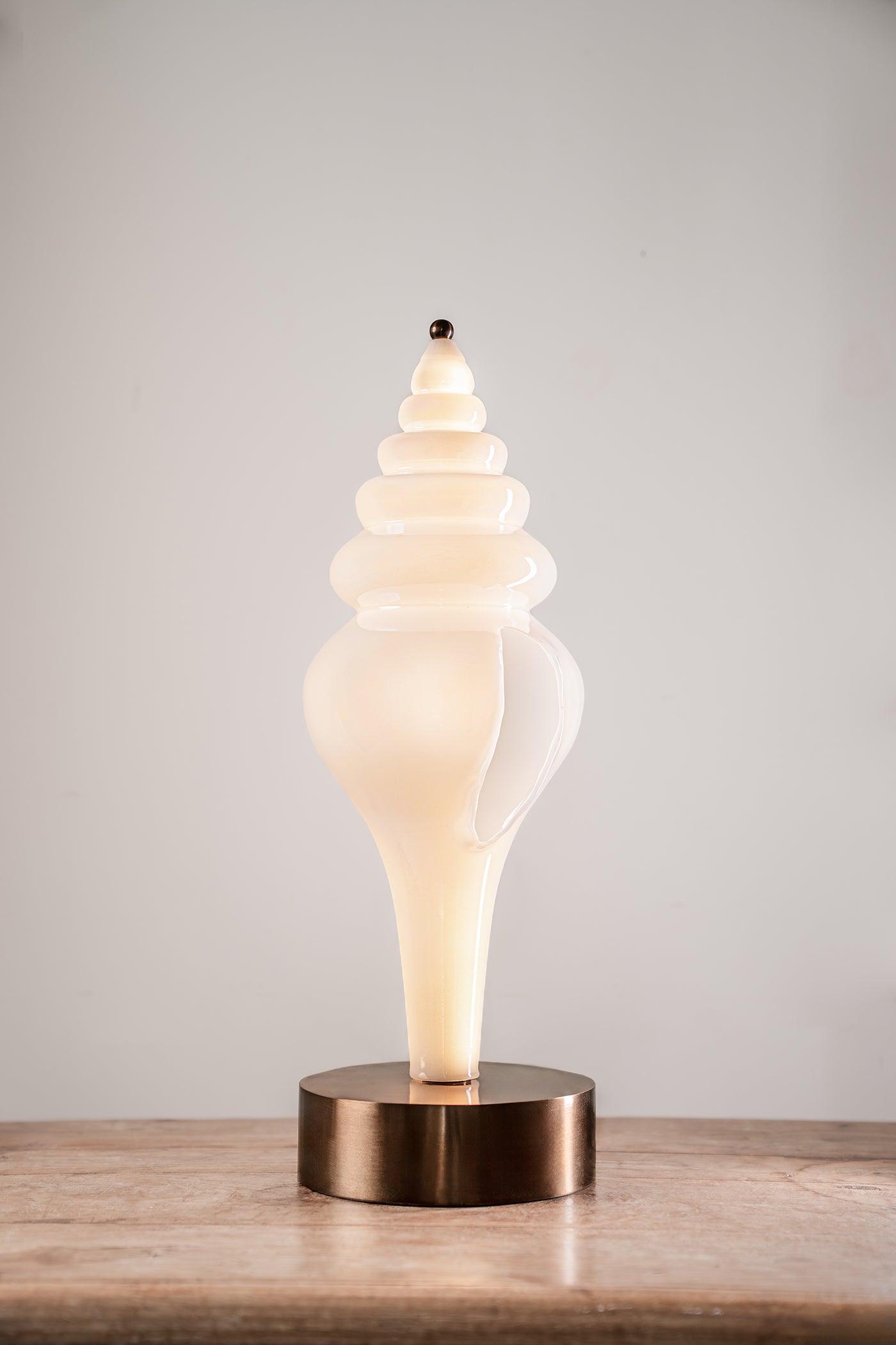 Anahata Table Lamp