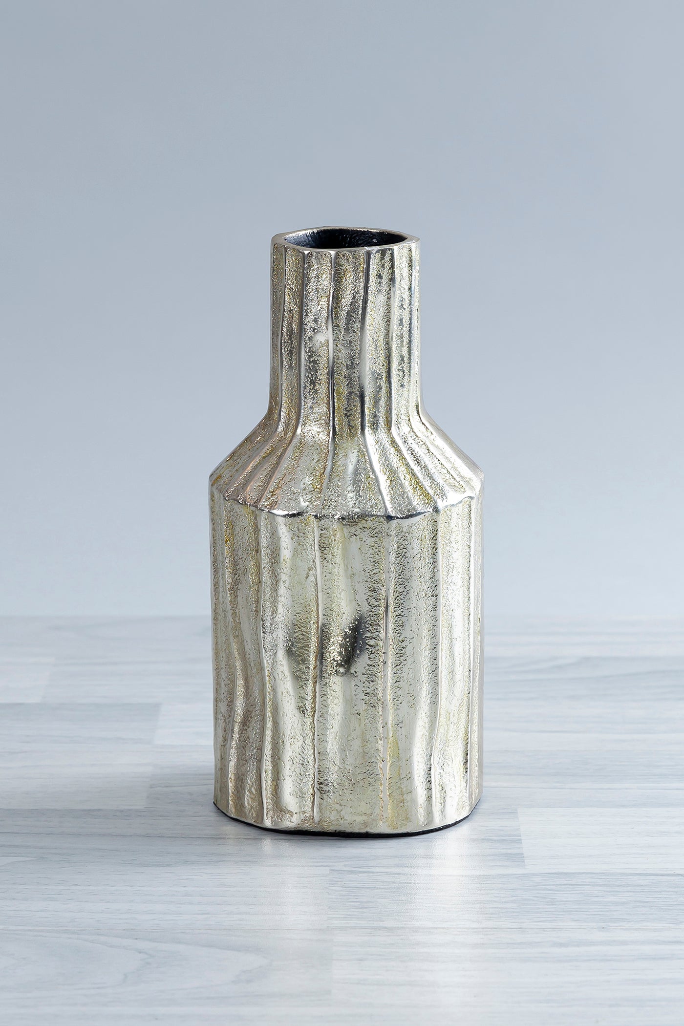 Cano Vase
