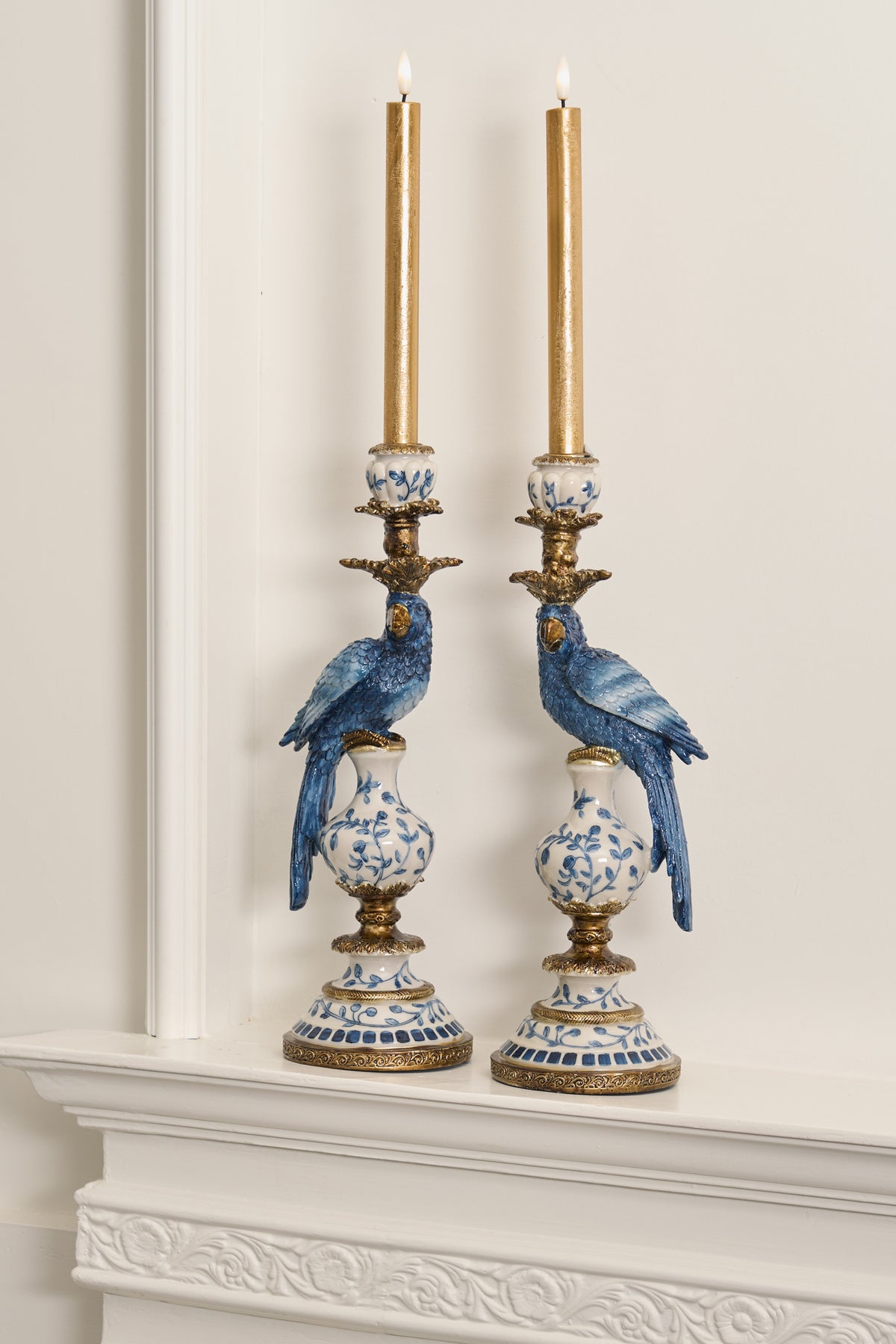 Aves Parrot Metal Blue Candle Holder
