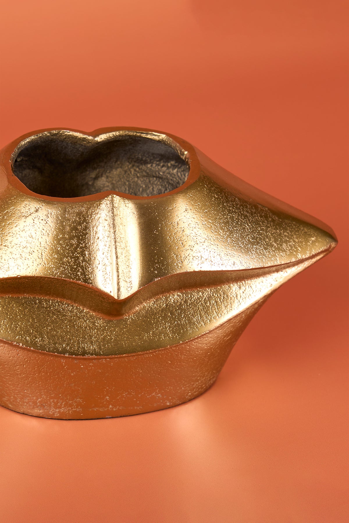 Golden Whisper Lips Ceramic Gold Vase